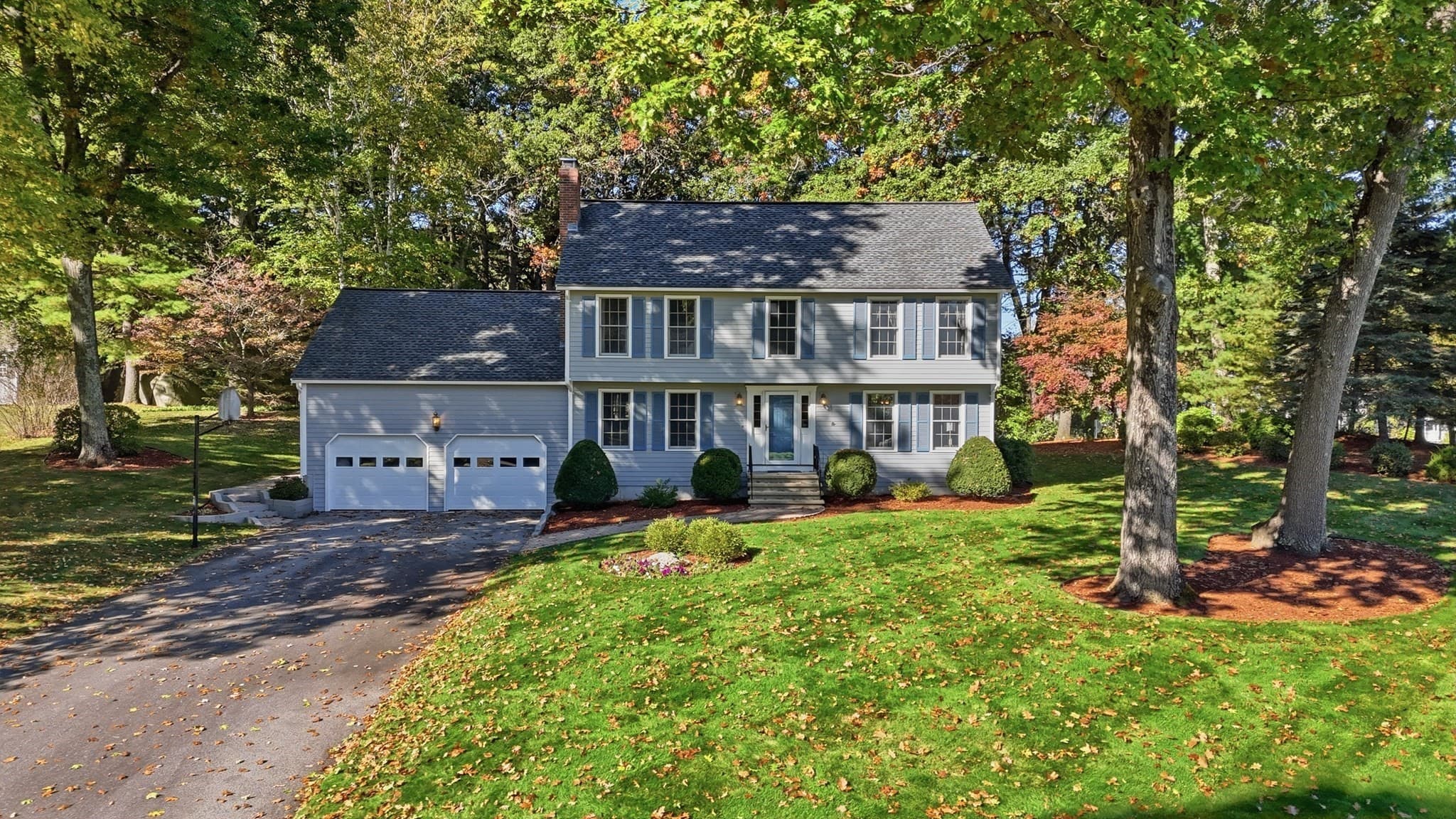 56 Moore St, Chelmsford MA 01824