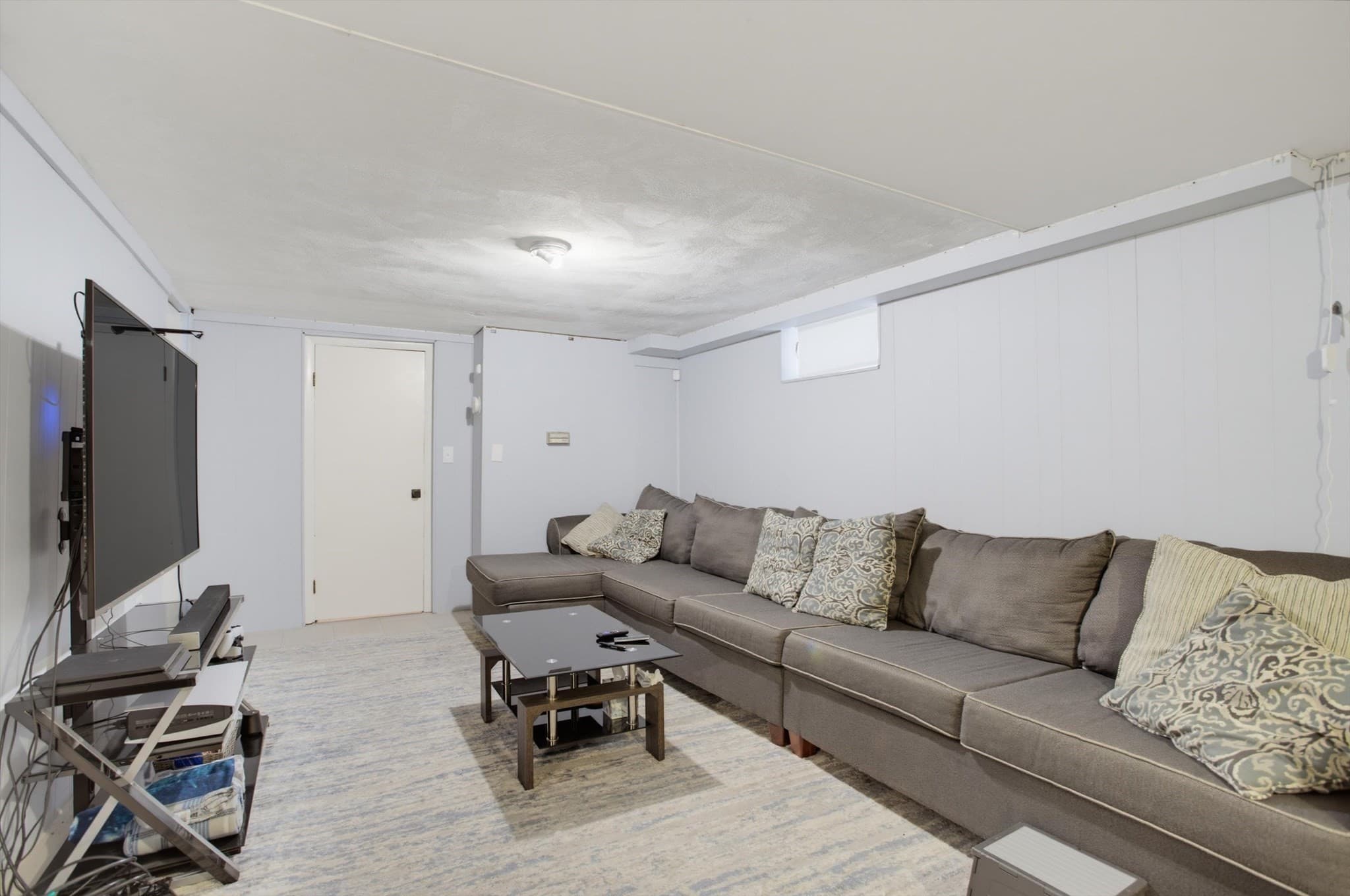 Single Family Residence at 102 Westminster St, Boston MA 02136, Boston, photo 32 of 42