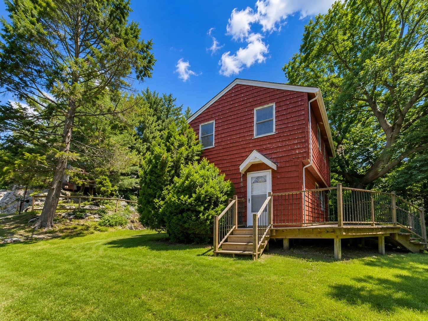 39 Woodside Ln, Arlington MA 02474
