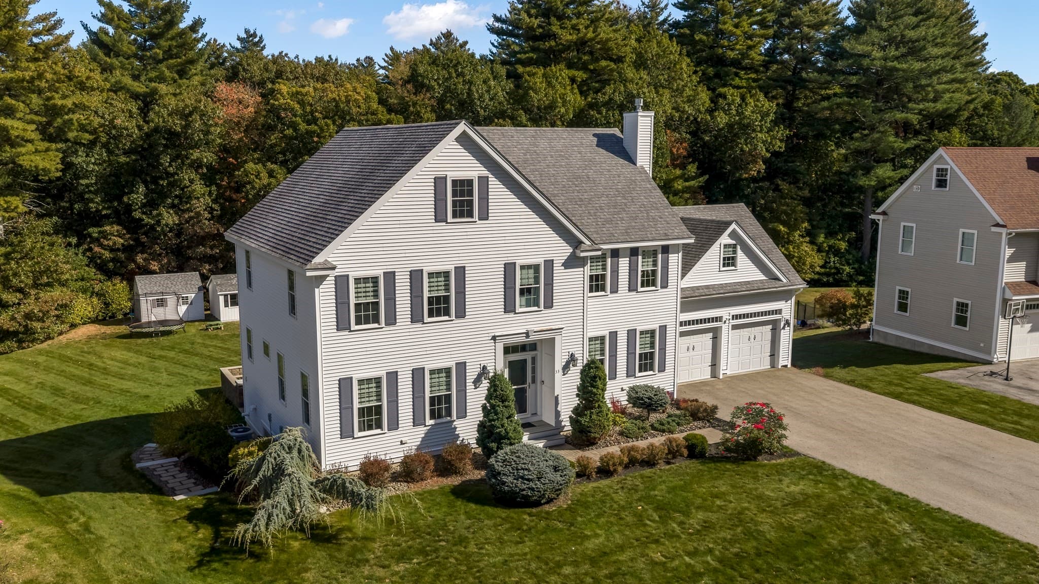 Single Family Residence at 33 Oak Ledge Cir, Rowley MA 01969, Rowley, photo 2 of 7