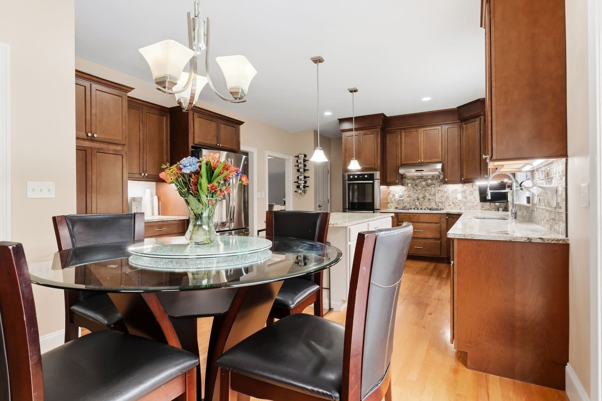 Single Family Residence at 33 Oak Ledge Cir, Rowley MA 01969, photo 12 of 42