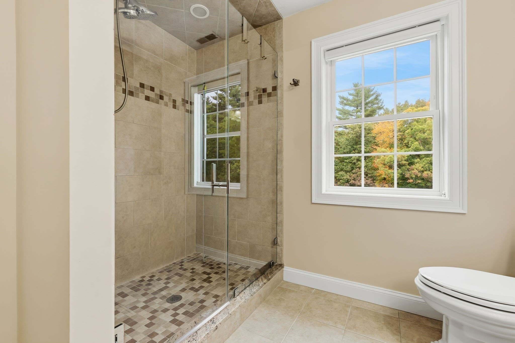 Single Family Residence at 33 Oak Ledge Cir, Rowley MA 01969, photo 18 of 42