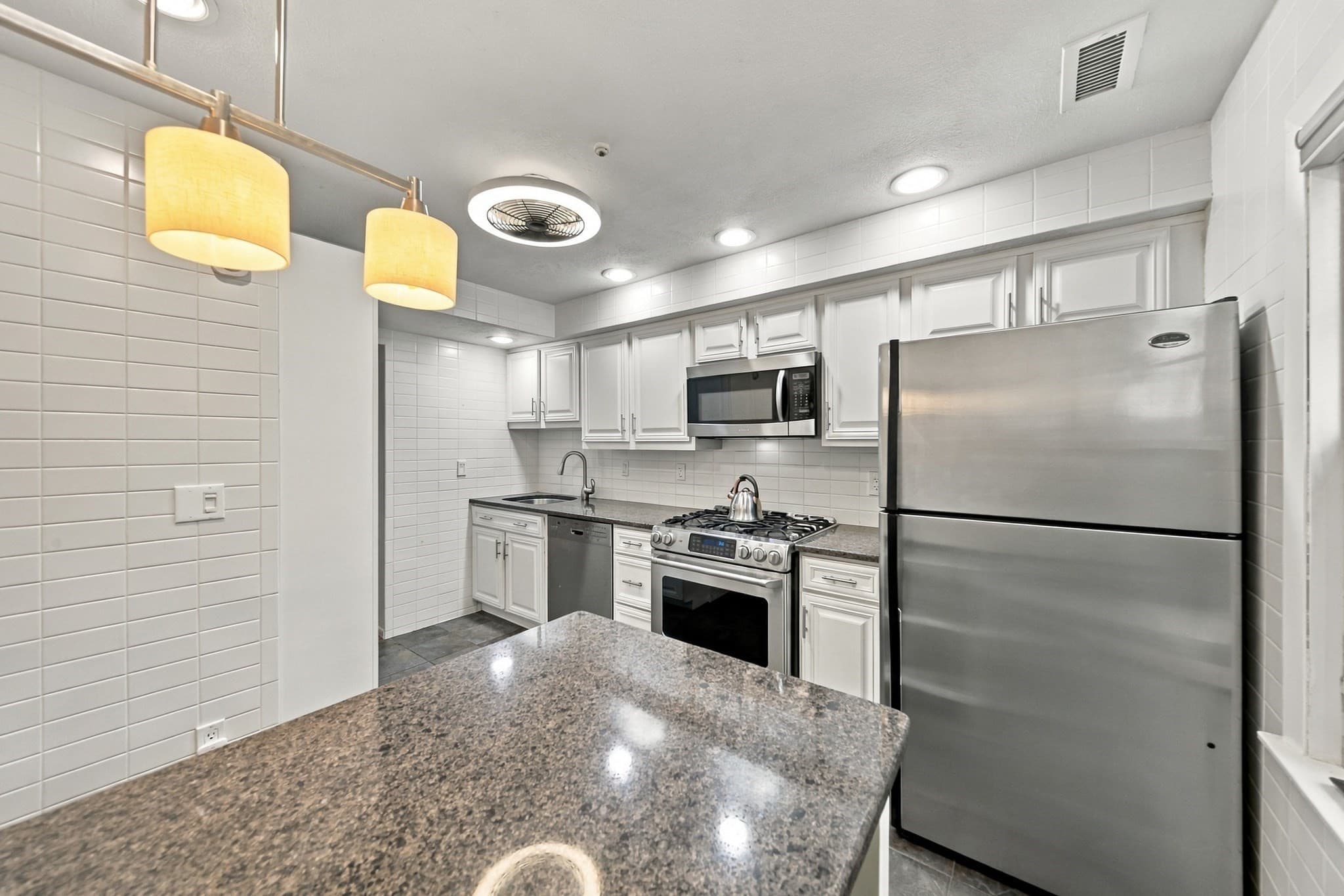 Condominium at 50 Edward Drive # 50, Stoughton MA 02072, Stoughton, photo 4 of 40