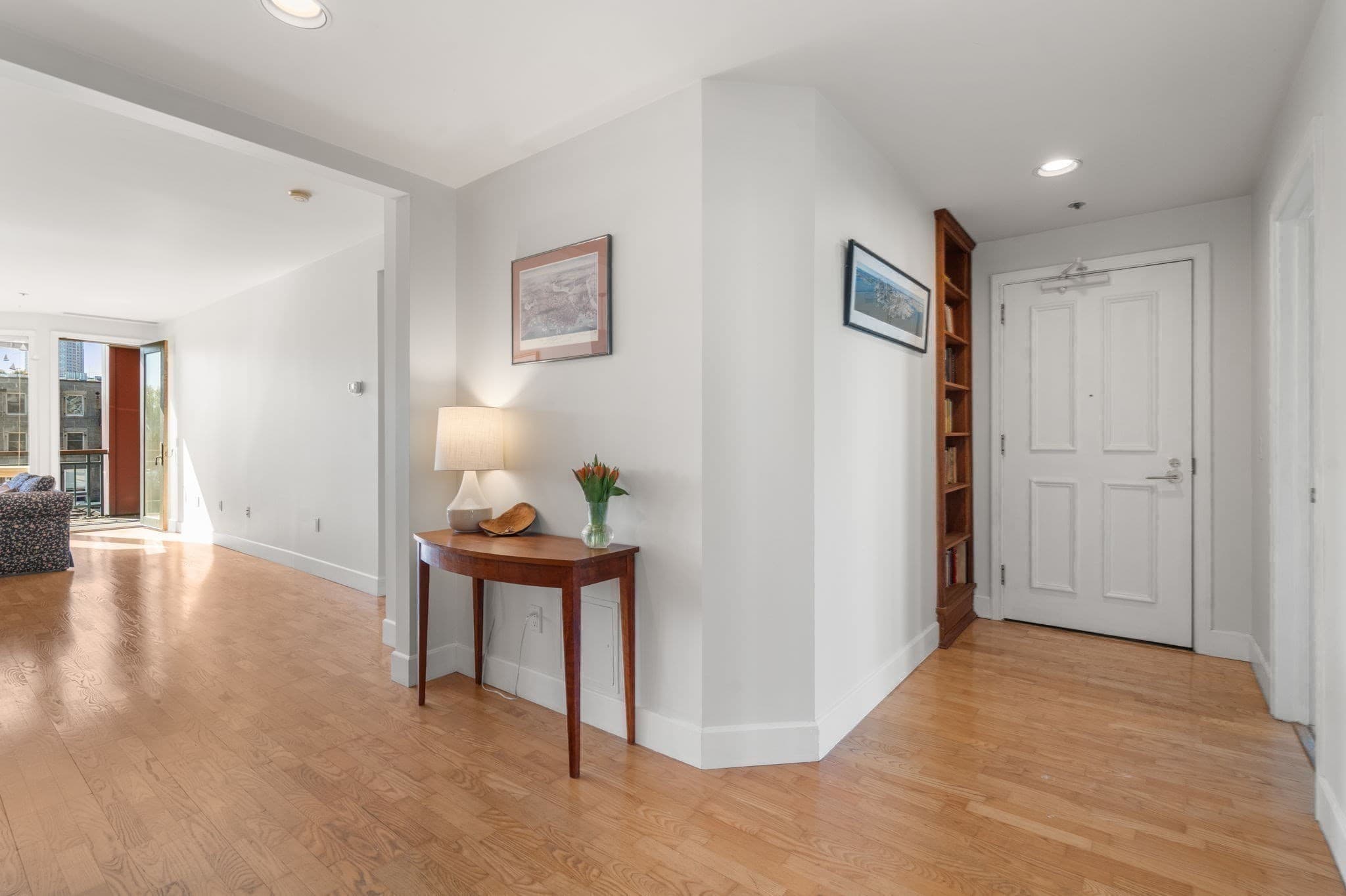Condominium at 40 Battery St # 202, Boston MA 02109, Boston, photo 13 of 41