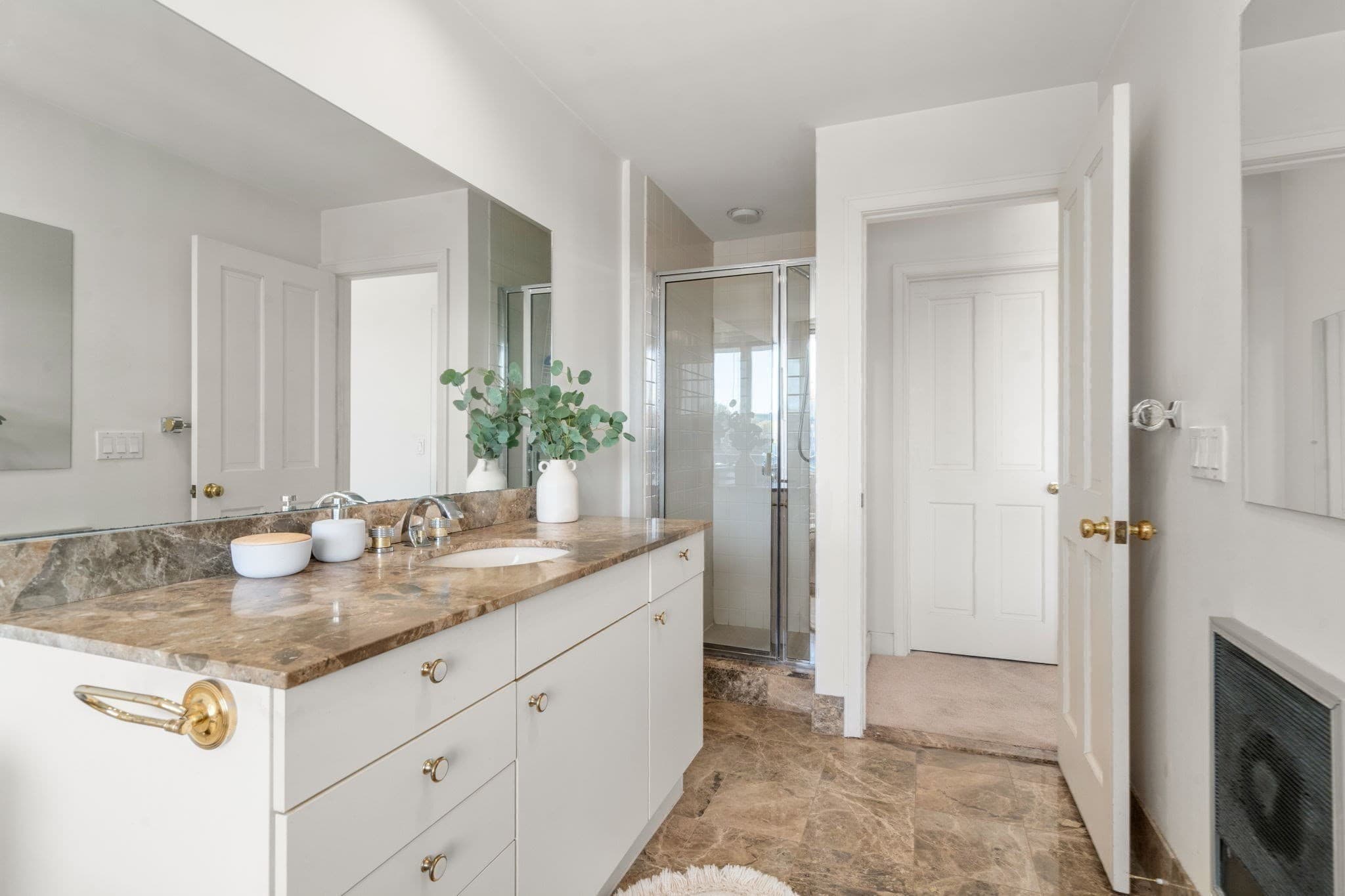 Condominium at 40 Battery St # 202, Boston MA 02109, Boston, photo 20 of 41