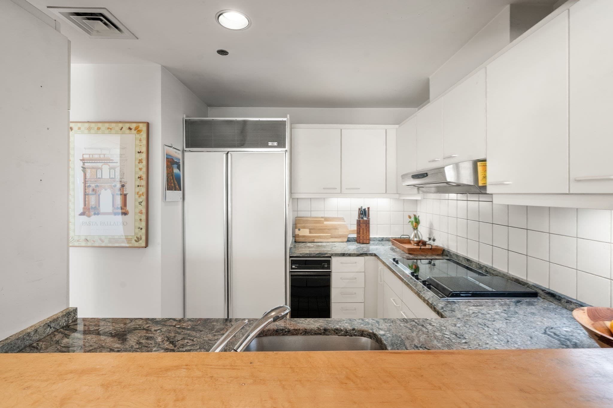 Condominium at 40 Battery St # 202, Boston MA 02109, Boston, photo 15 of 41
