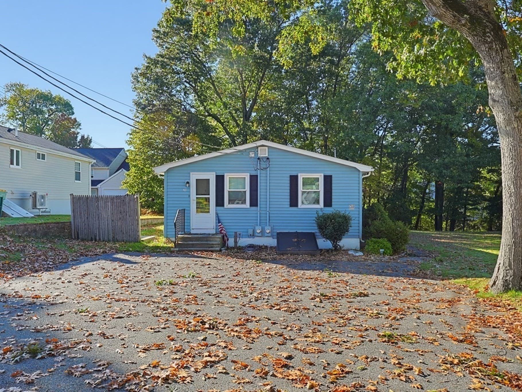 Duplex at 703 Pleasant St, Norwood MA 02062, Norwood, photo 11 of 13