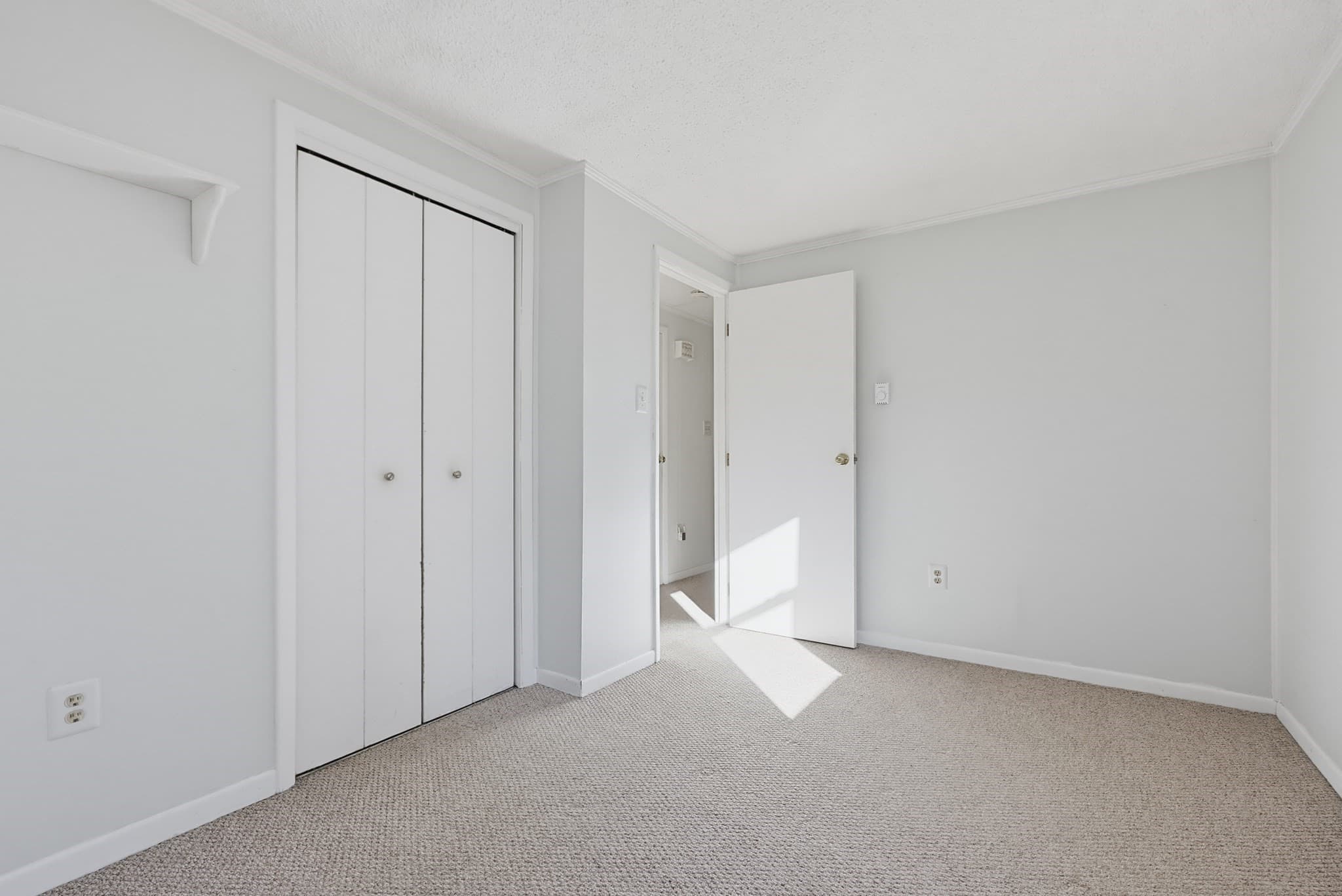 Duplex at 703 Pleasant St, Norwood MA 02062, Norwood, photo 8 of 13