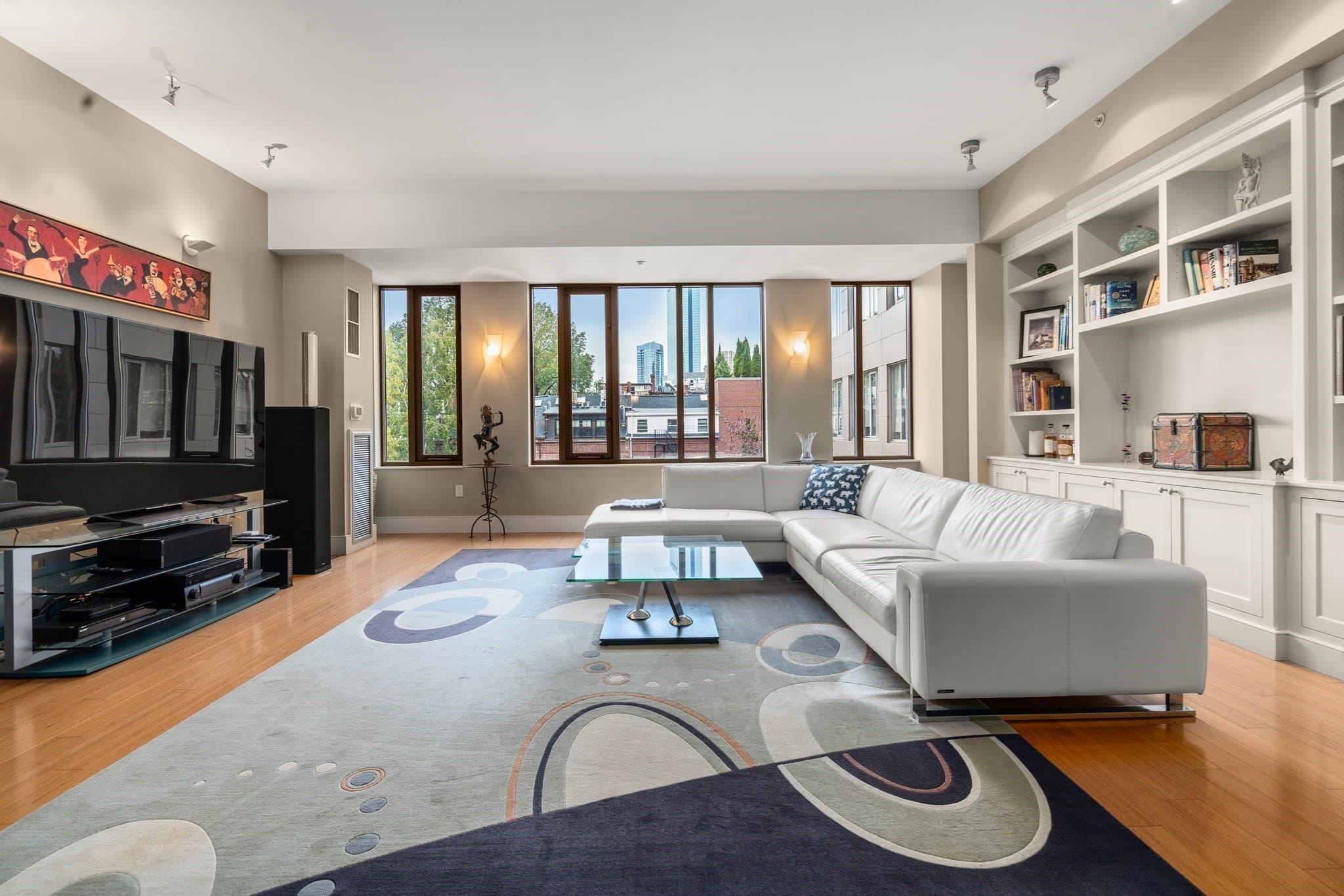 1313 Washington St # 330, Boston MA 02118