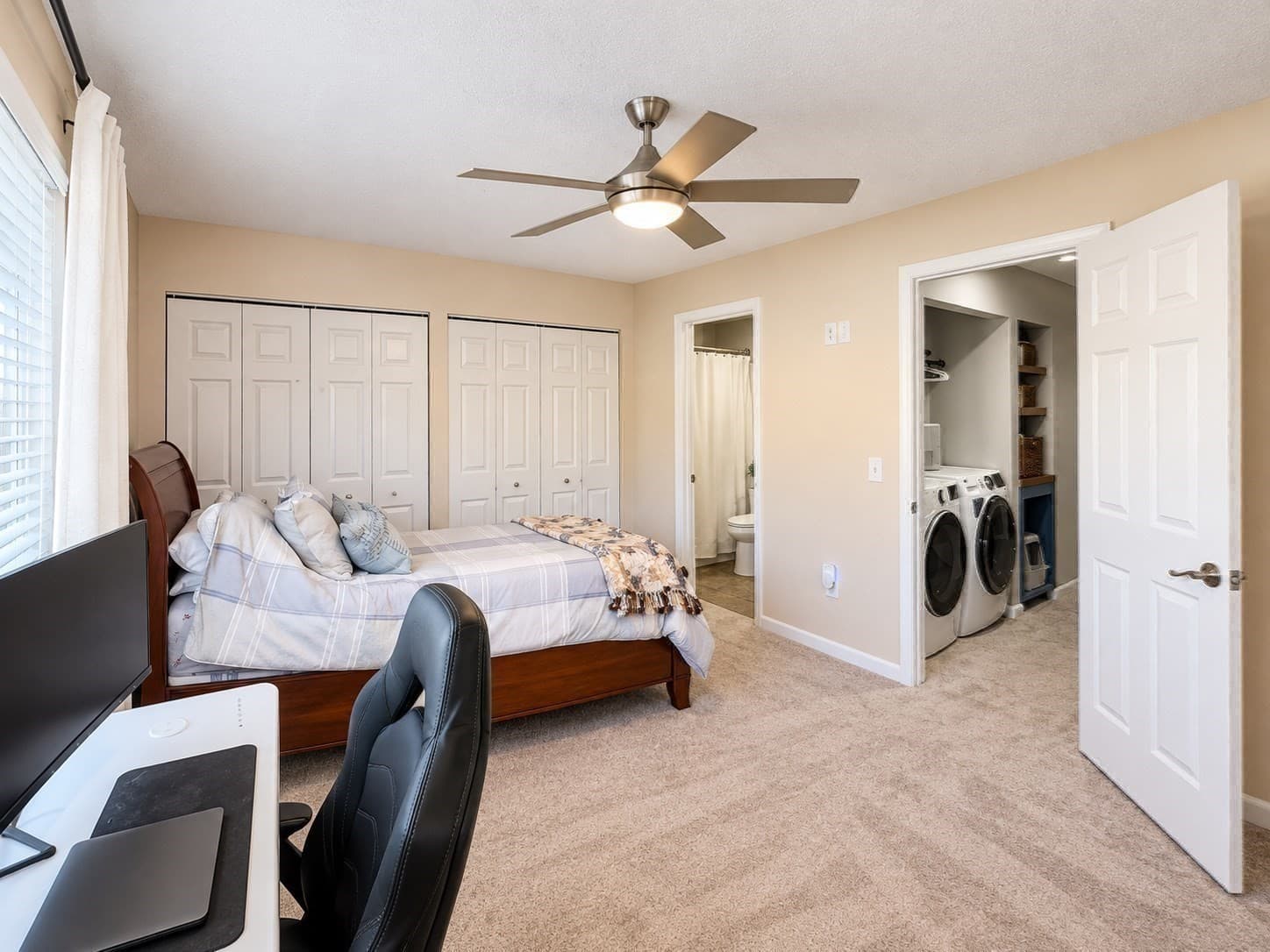 Condominium at 97 Oakwood Lane # 97, Worcester MA 01604, Worcester, photo 20 of 30
