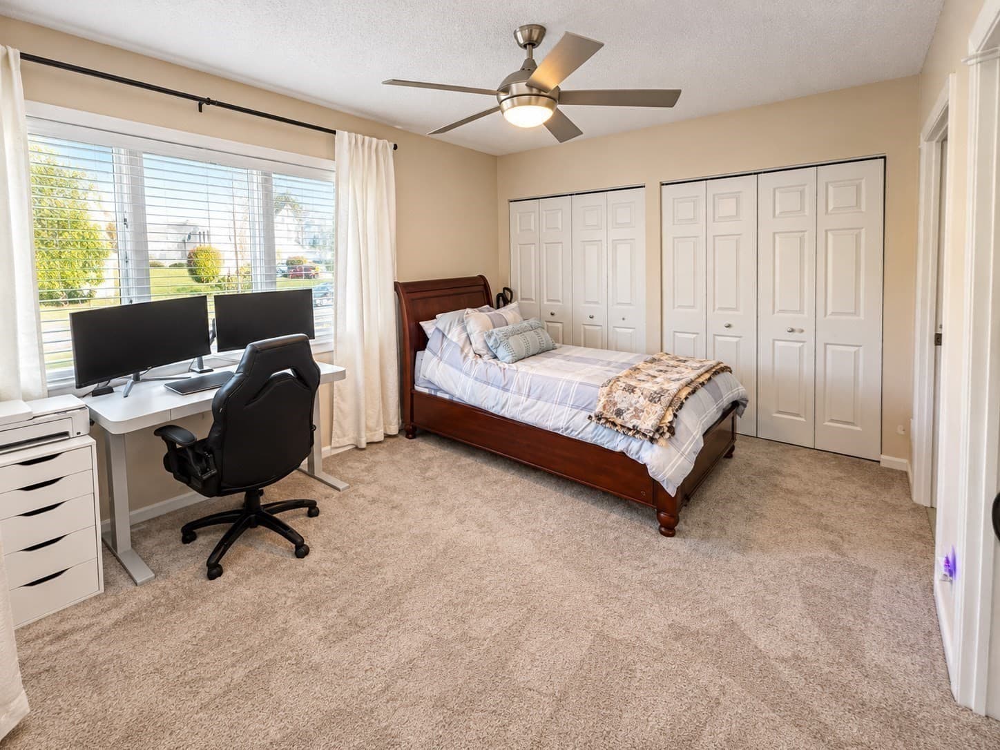 Condominium at 97 Oakwood Lane # 97, Worcester MA 01604, Worcester, photo 19 of 30
