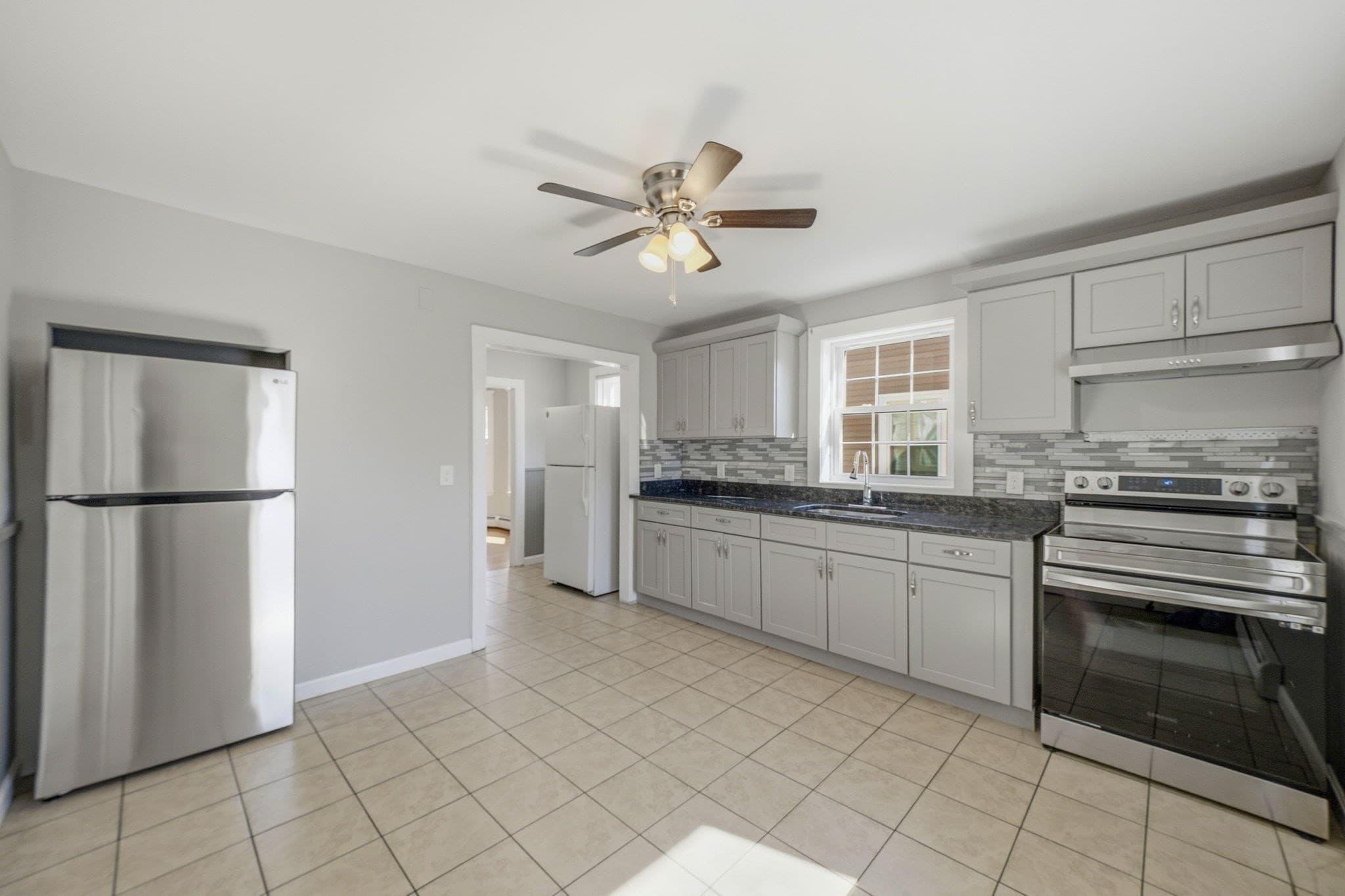 Multi Family at 382 Eastern Ave, Lynn MA 01902, photo 7 of 42