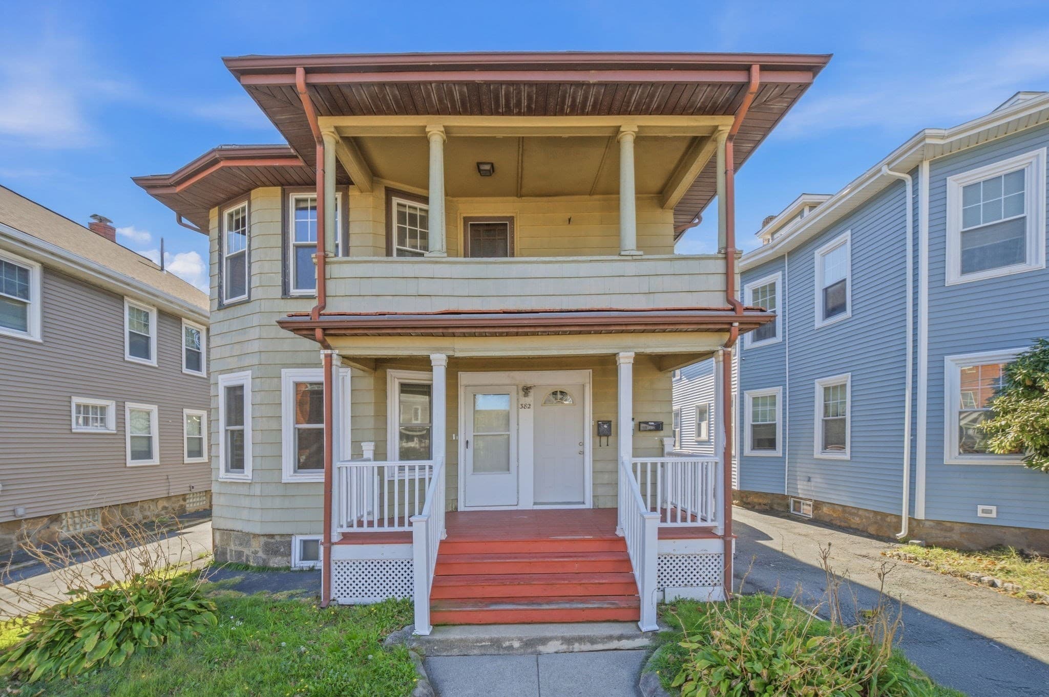 382 Eastern Ave, Lynn MA 01902