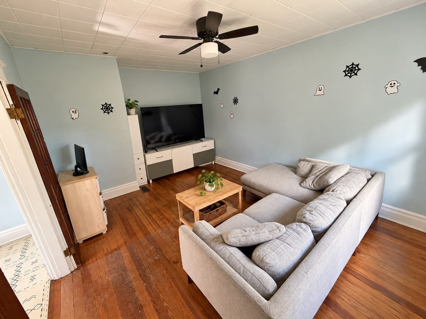 Single Family Residence at 901 Worcester Rd, Barre MA 01005, photo 15 of 25