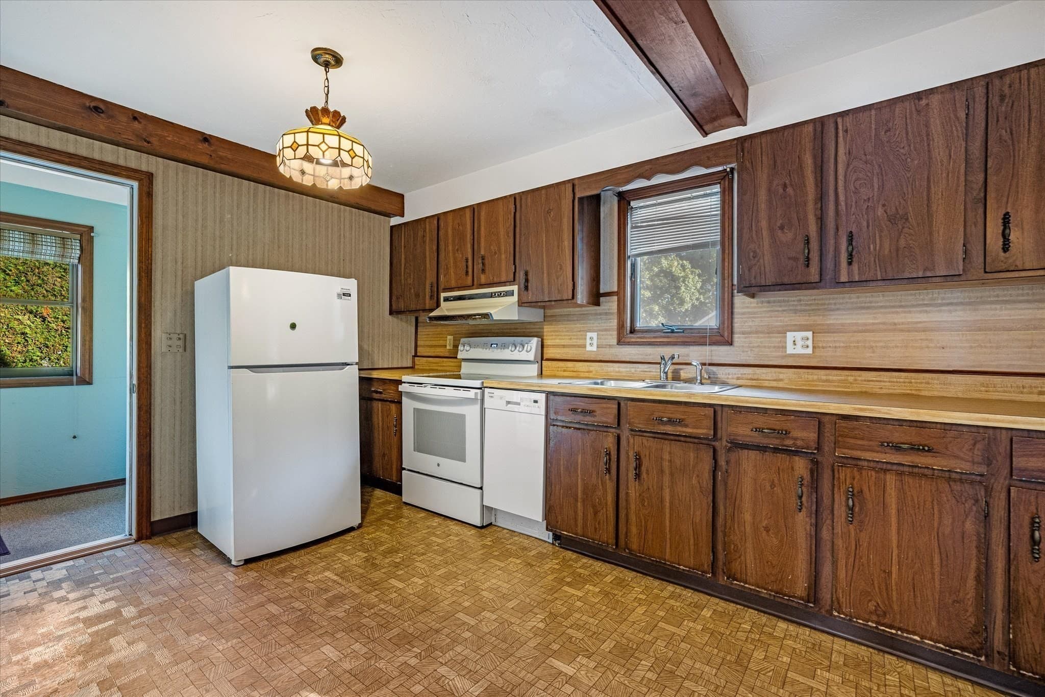 Single Family Residence at 47 Point Pleasant Rd, Webster MA 01570, photo 22 of 39