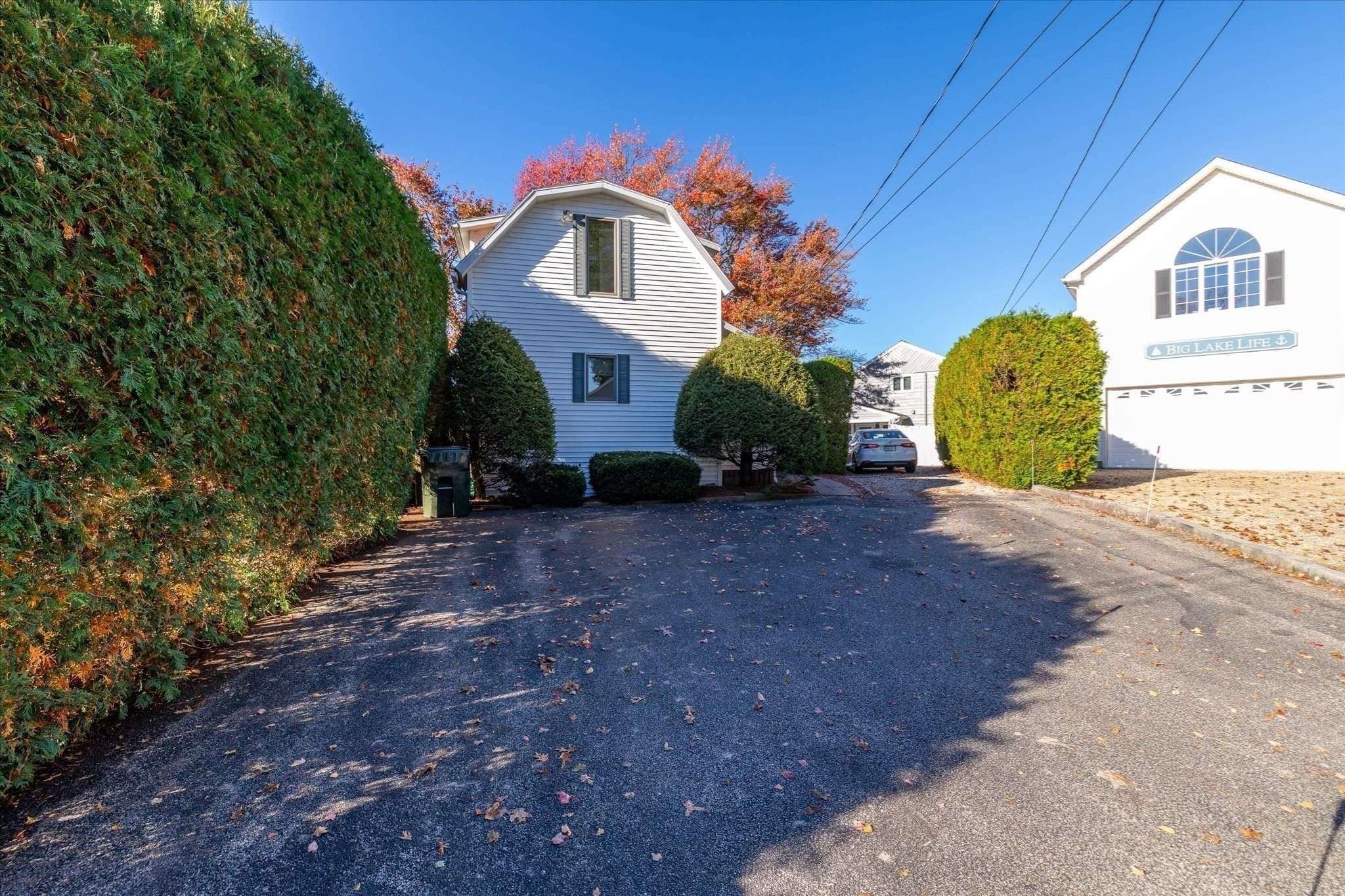 Single Family Residence at 47 Point Pleasant Rd, Webster MA 01570, photo 10 of 39