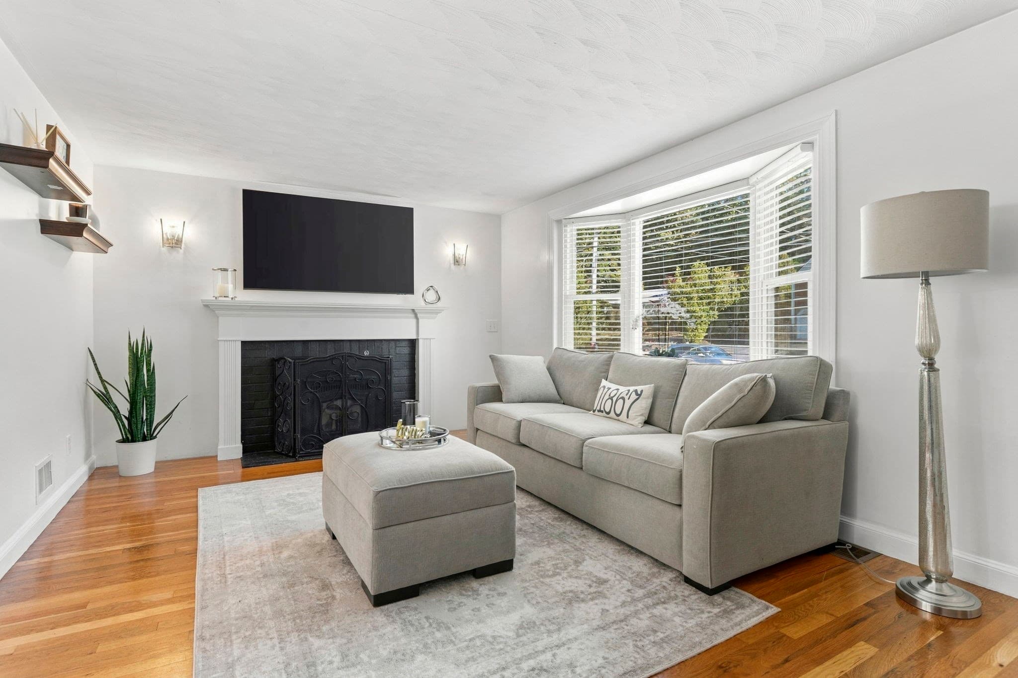 Single Family Residence at 344 West Street, Reading MA 01867, photo 3 of 28