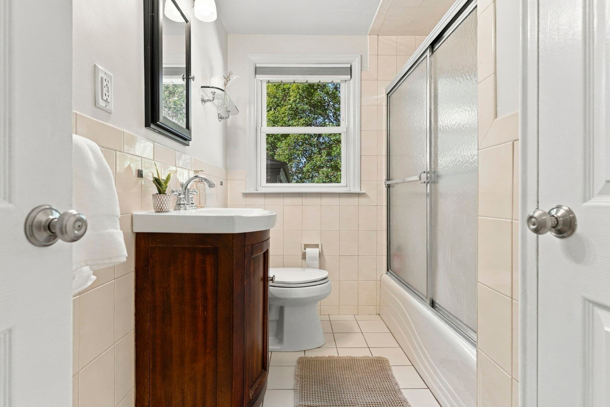 Single Family Residence at 344 West Street, Reading MA 01867, photo 15 of 28