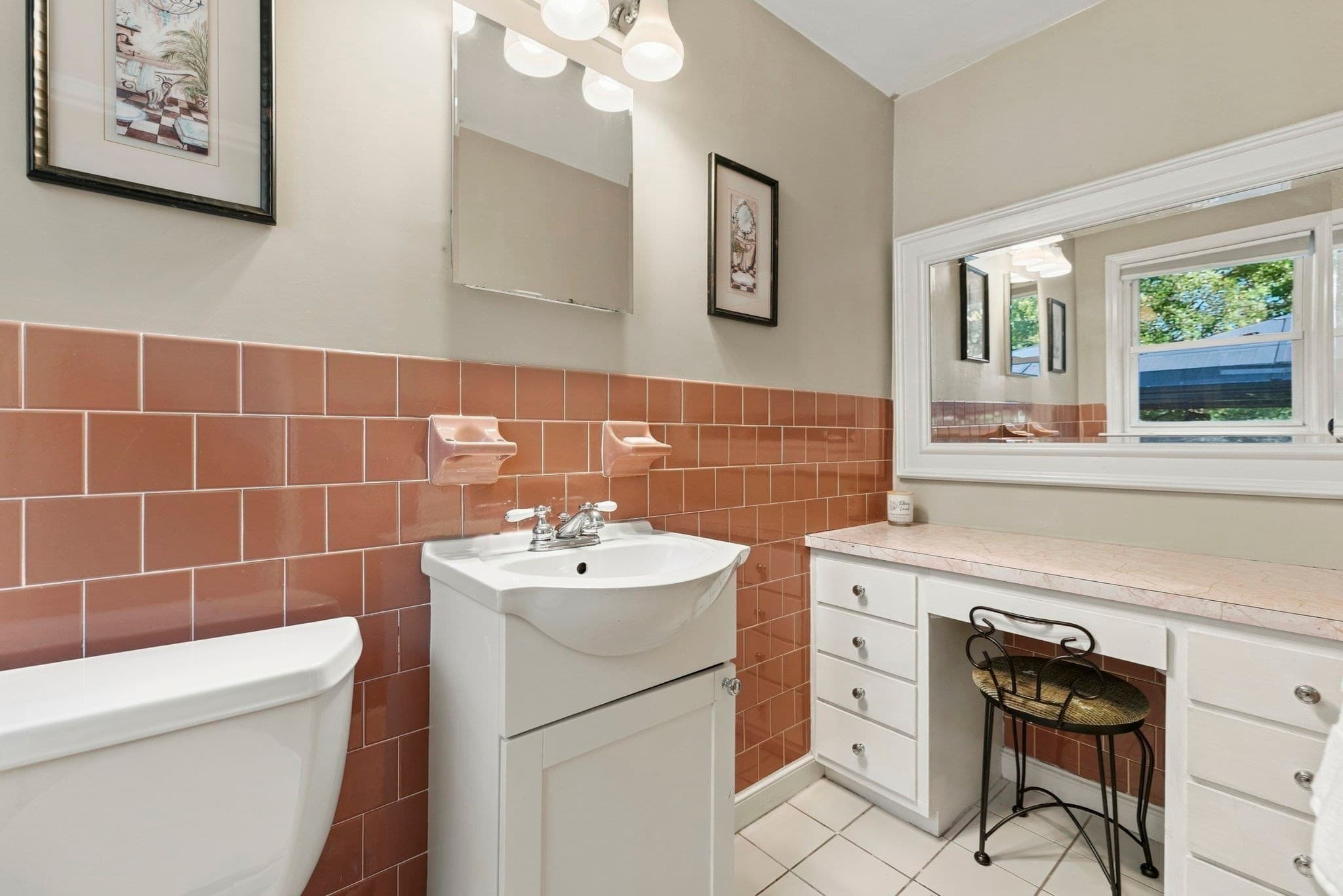 Single Family Residence at 344 West Street, Reading MA 01867, photo 11 of 28