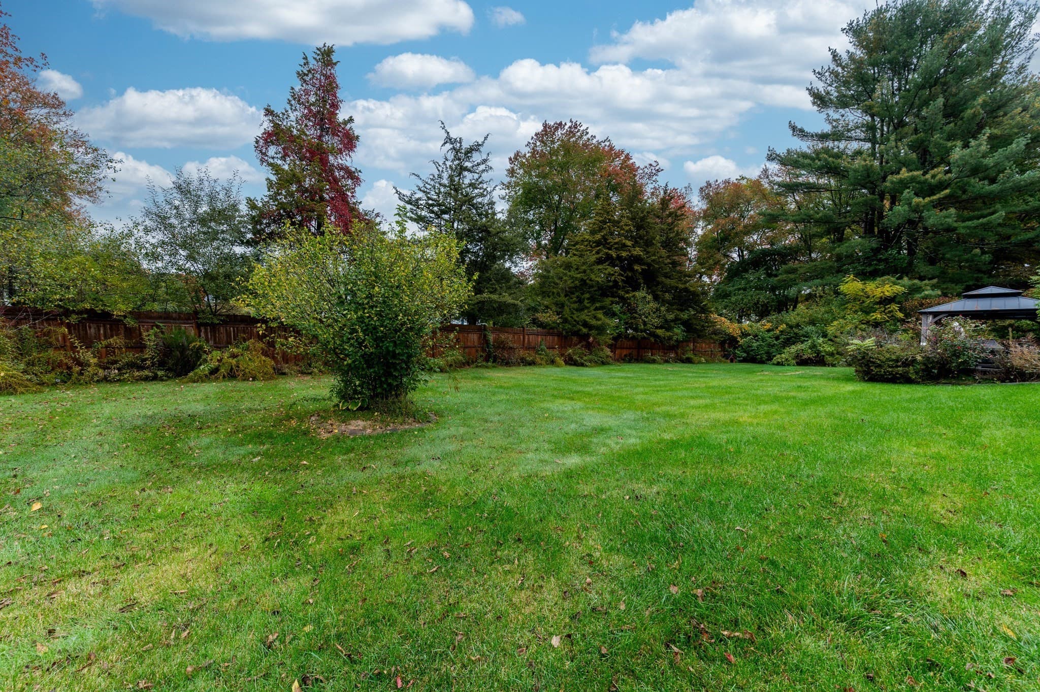 Single Family Residence at 10 Village Street, Medway MA 02053, photo 38 of 39
