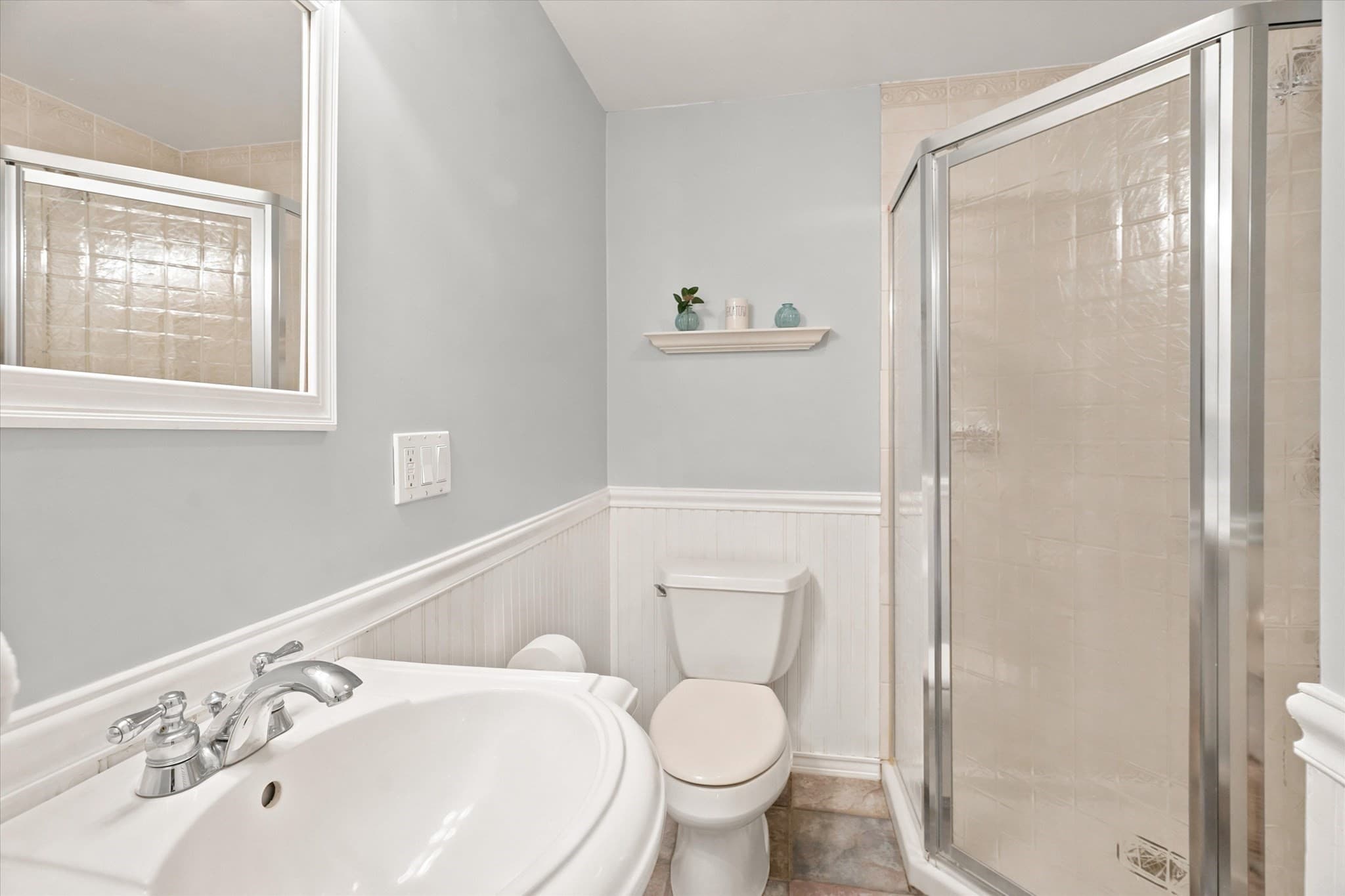 Single Family Residence at 23 Jasper St, Saugus MA 01906, Saugus, photo 17 of 42