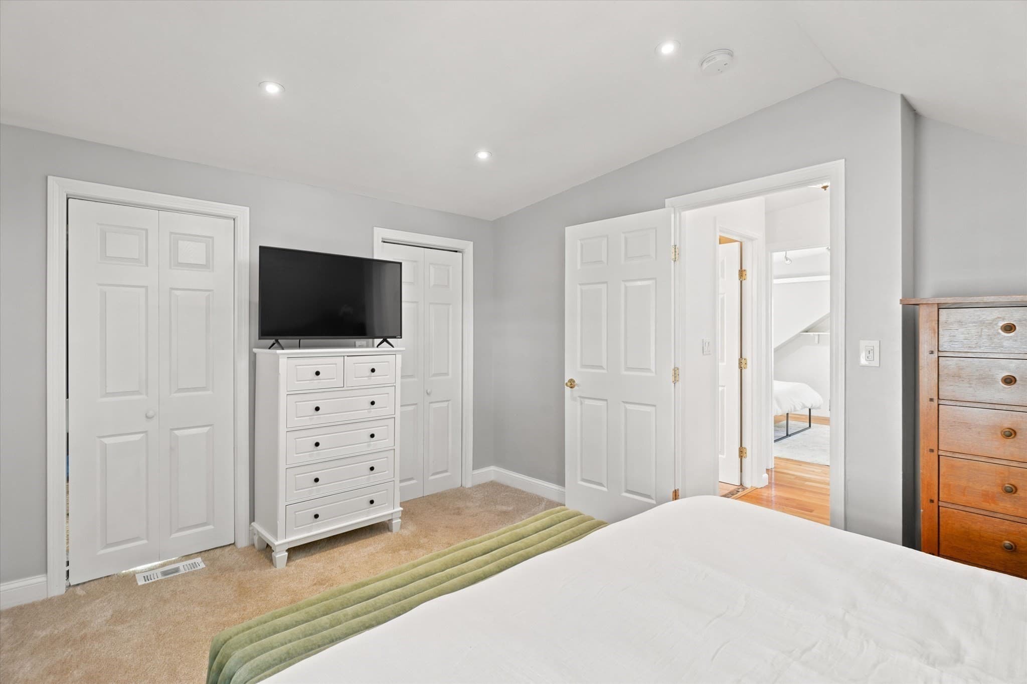 Single Family Residence at 23 Jasper St, Saugus MA 01906, Saugus, photo 20 of 42