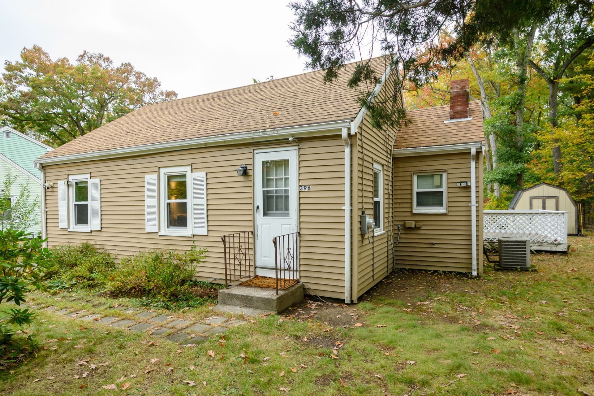 396 Willow St, Stoughton MA 02072