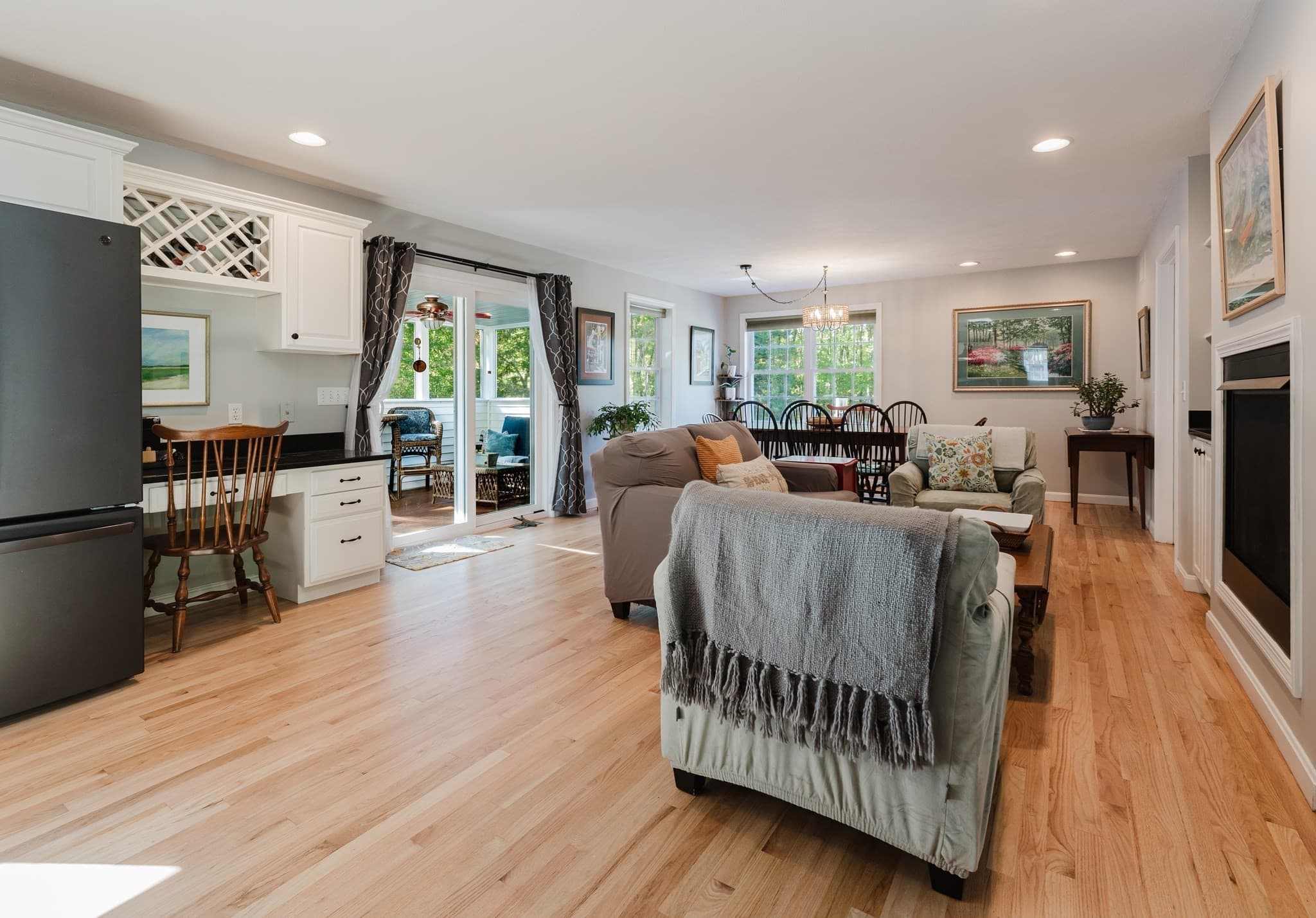 Single Family Residence at 30 Arthur's Pl, Bridgewater MA 02324, Bridgewater, photo 11 of 41
