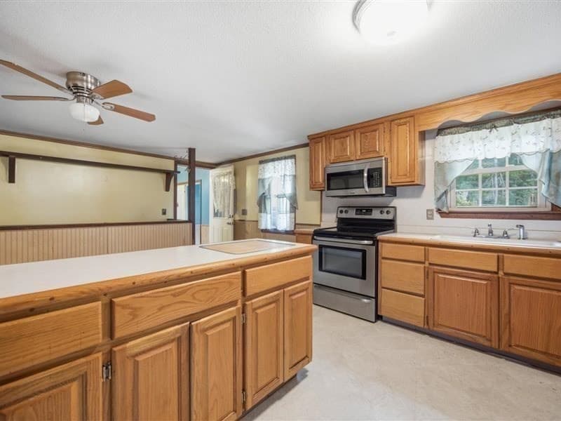 Single Family Residence at 20 Anthony Street, Berkley MA 02779, photo 4 of 29