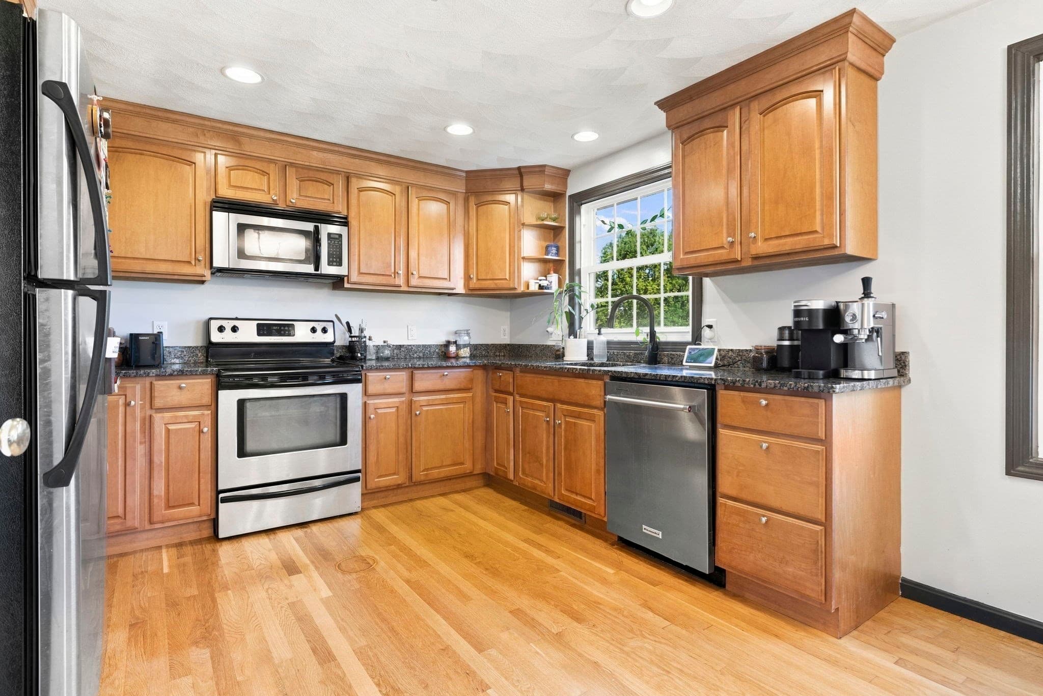 Condominium at 73 Liberty St # 1, Danvers MA 01923, Danvers, photo 11 of 36
