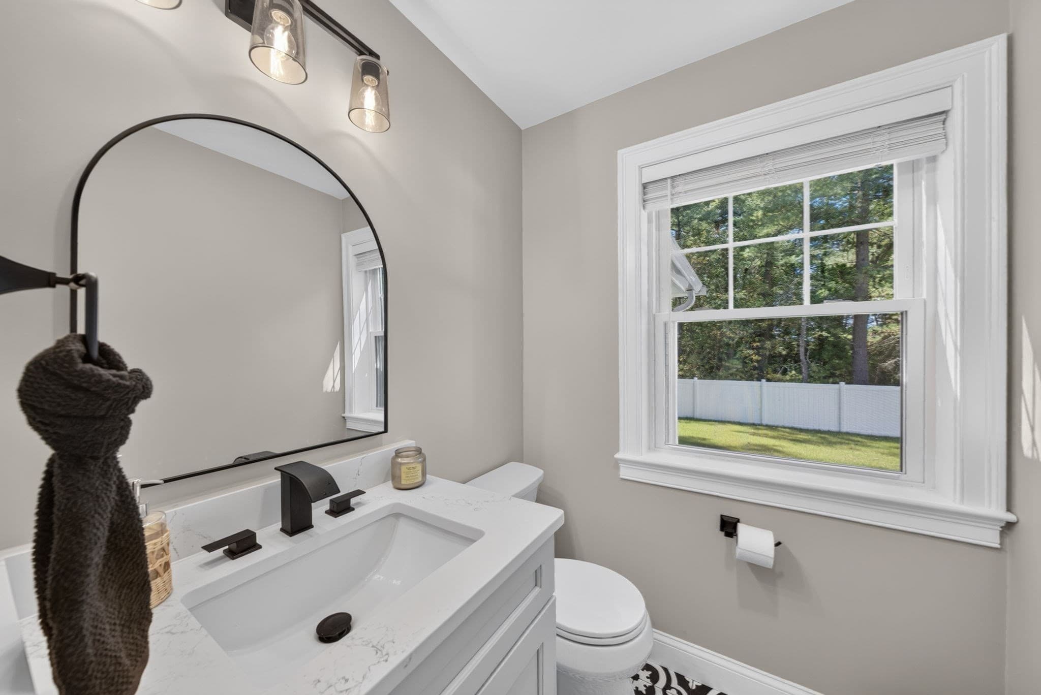 Single Family Residence at 275 Pine St, Bridgewater MA 02324, Bridgewater, photo 16 of 42