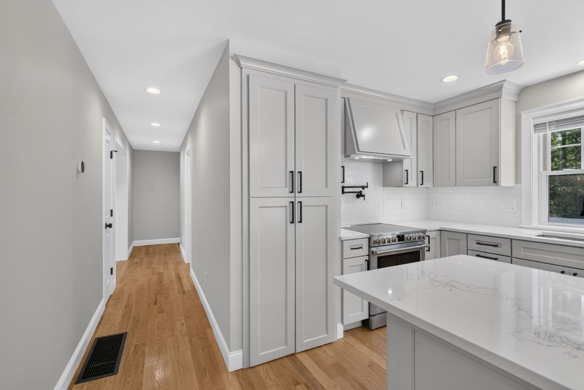 Single Family Residence at 275 Pine St, Bridgewater MA 02324, Bridgewater, photo 12 of 42