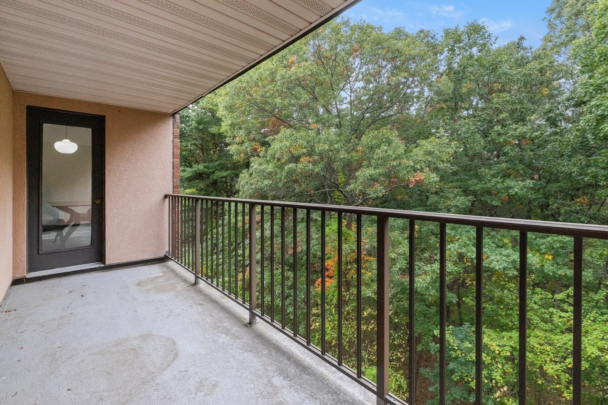 Condominium at 9 Ledgewood Way # 32, Peabody MA 01960, photo 26 of 34