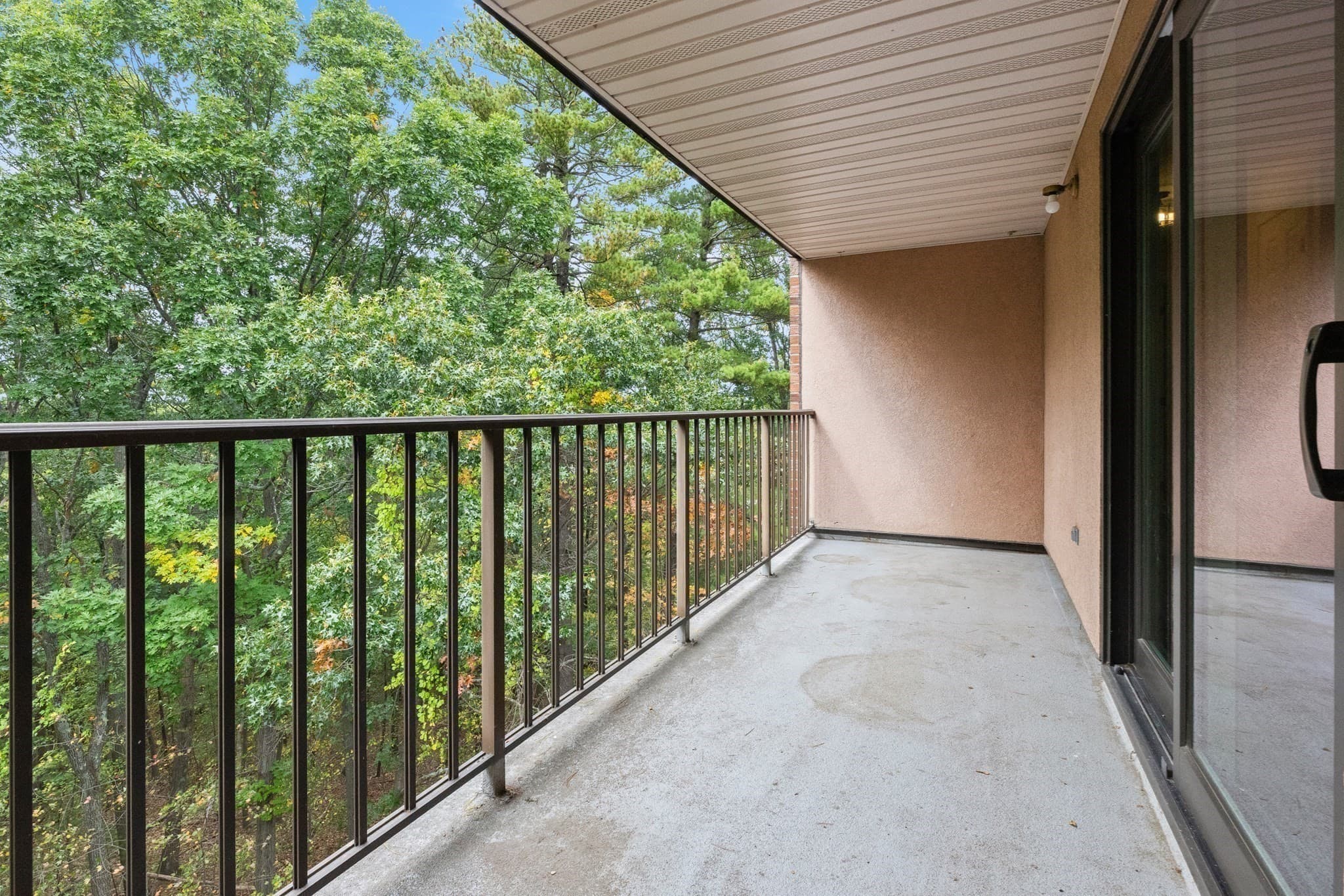 Condominium at 9 Ledgewood Way # 32, Peabody MA 01960, photo 25 of 34