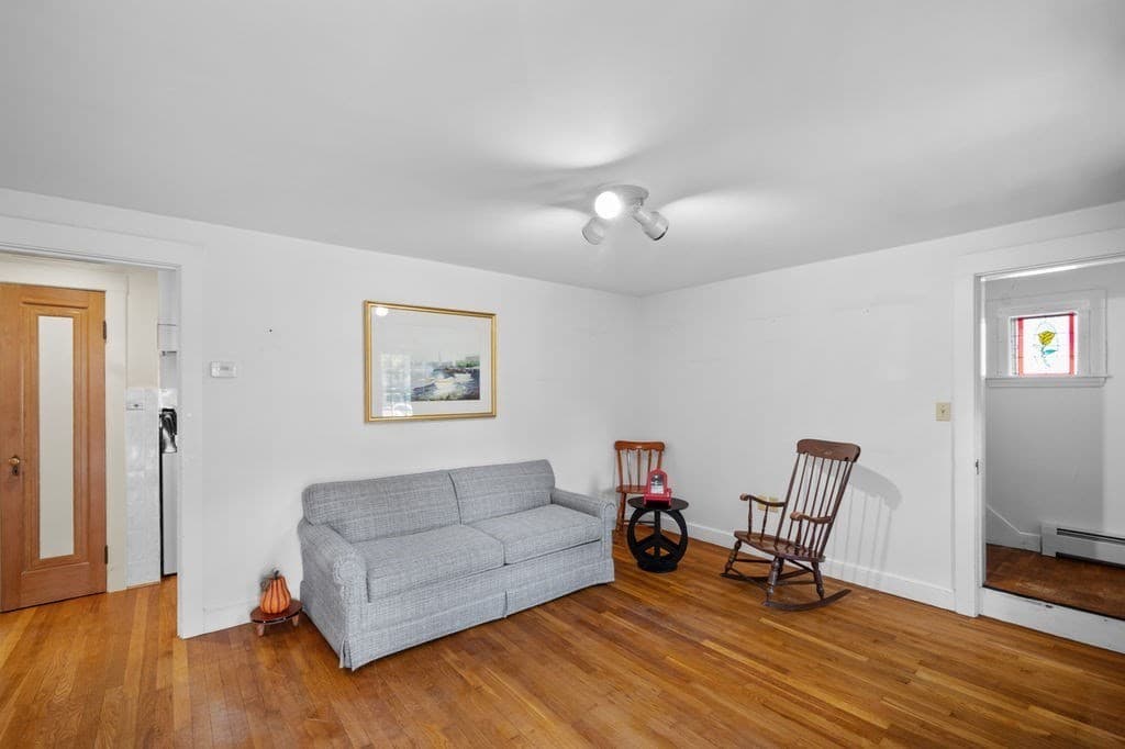 Single Family Residence at 25 Hillcrest Ave, Beverly MA 01915, Beverly, photo 10 of 35
