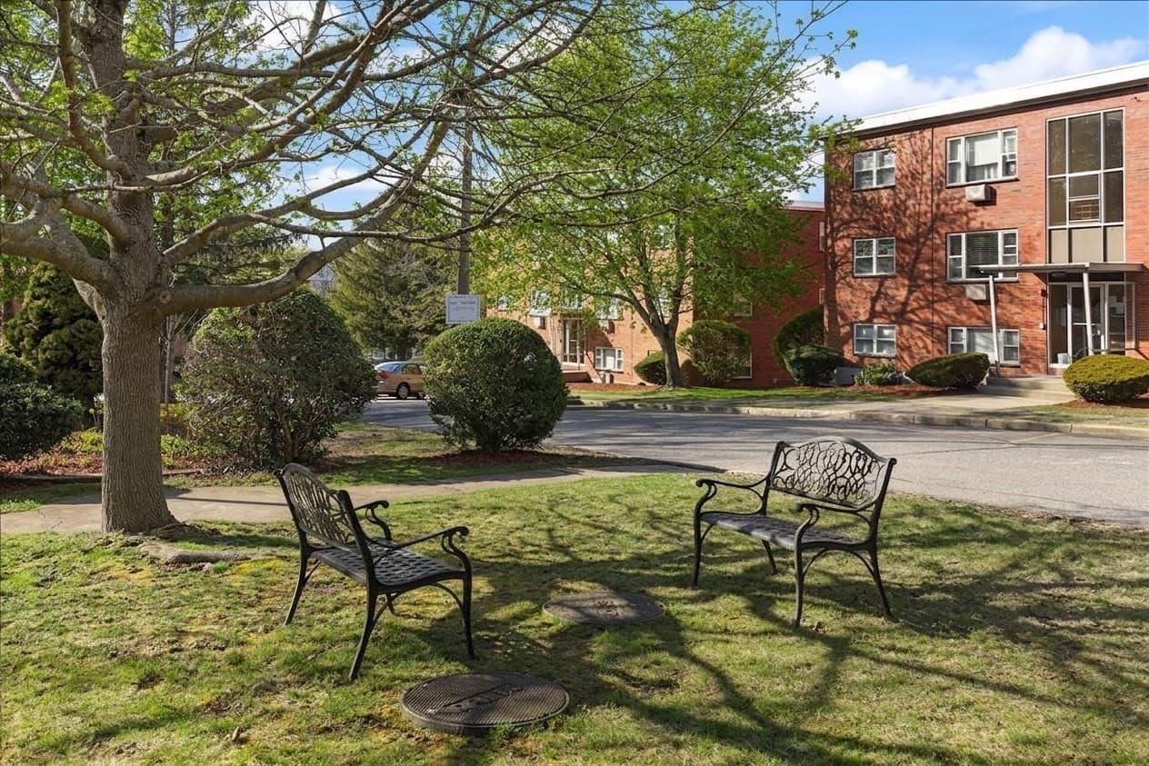 Condominium at 1105 Lexington Street # 6, Waltham MA 02452, photo 2 of 15