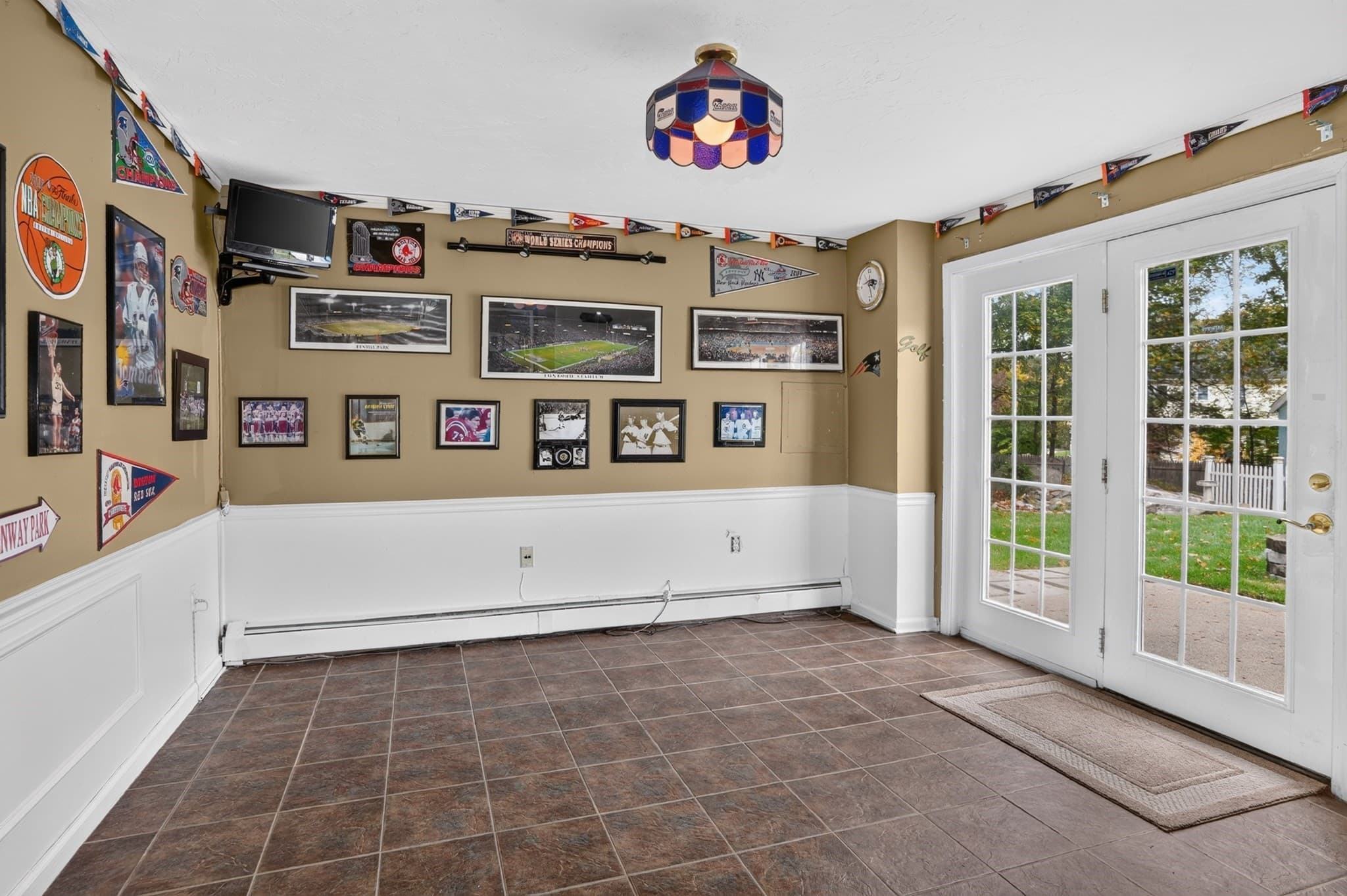 Single Family Residence at 675 Oak Street, Franklin MA 02038, Franklin, photo 19 of 27