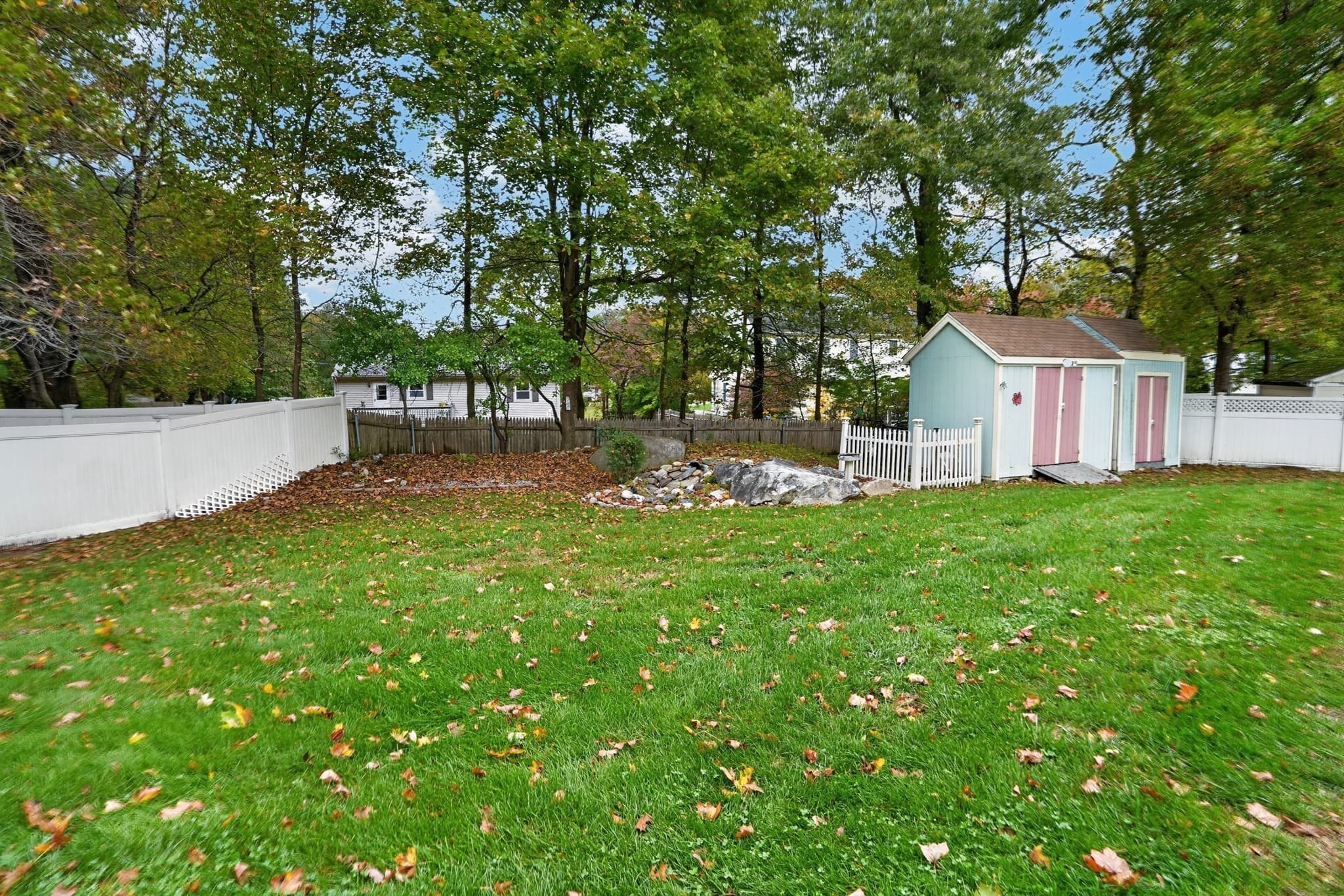 Single Family Residence at 675 Oak Street, Franklin MA 02038, Franklin, photo 4 of 27