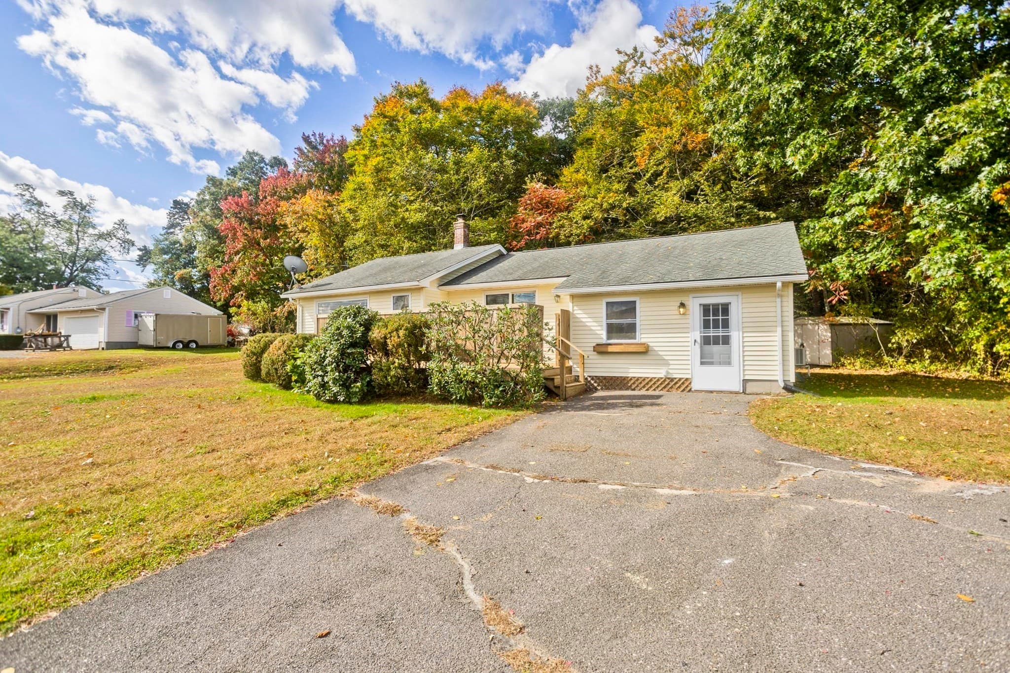 Single Family Residence at 20 Strong Street, Easthampton MA 01027, photo 2 of 37