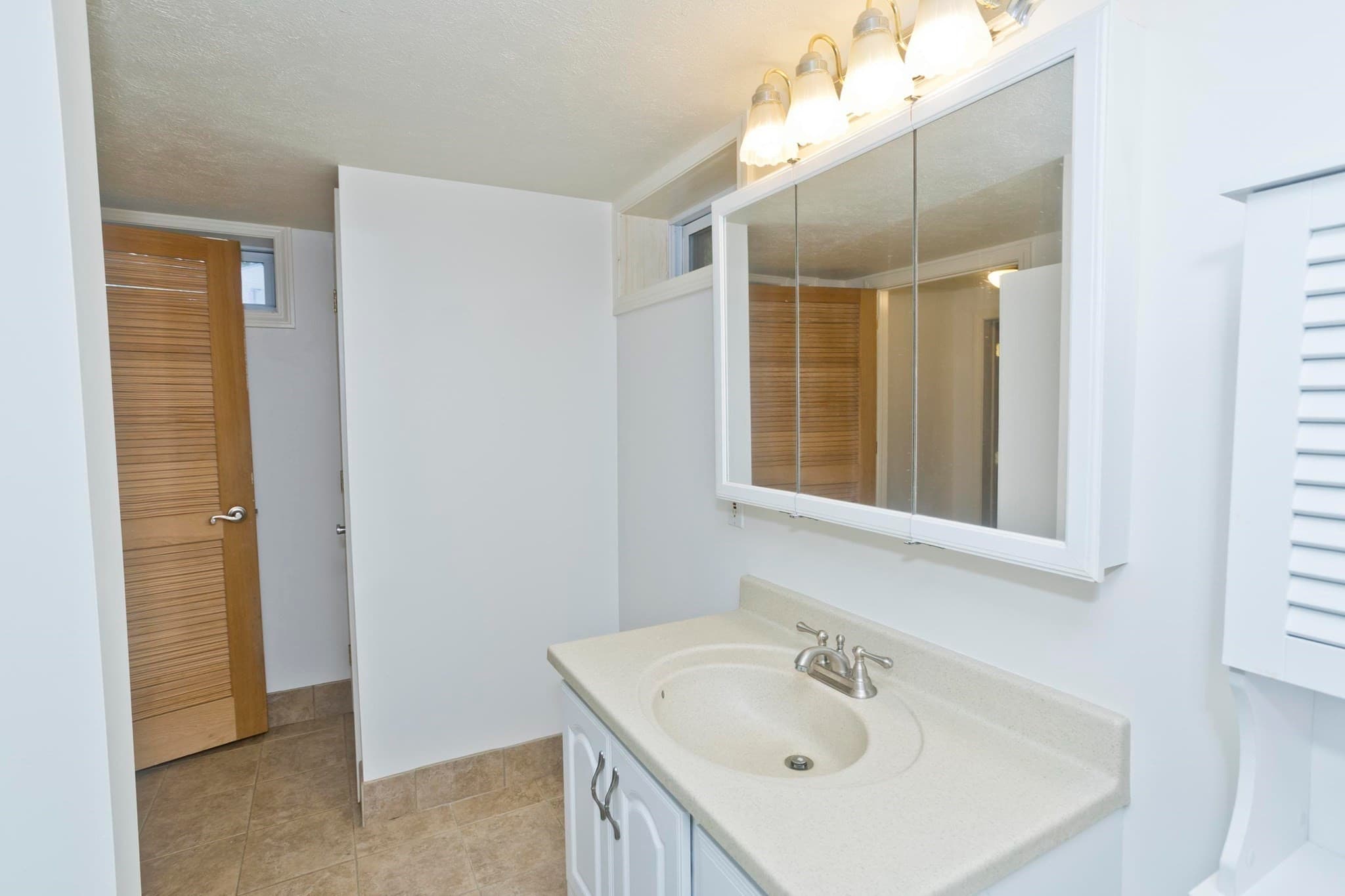 Single Family Residence at 20 Strong Street, Easthampton MA 01027, photo 31 of 37