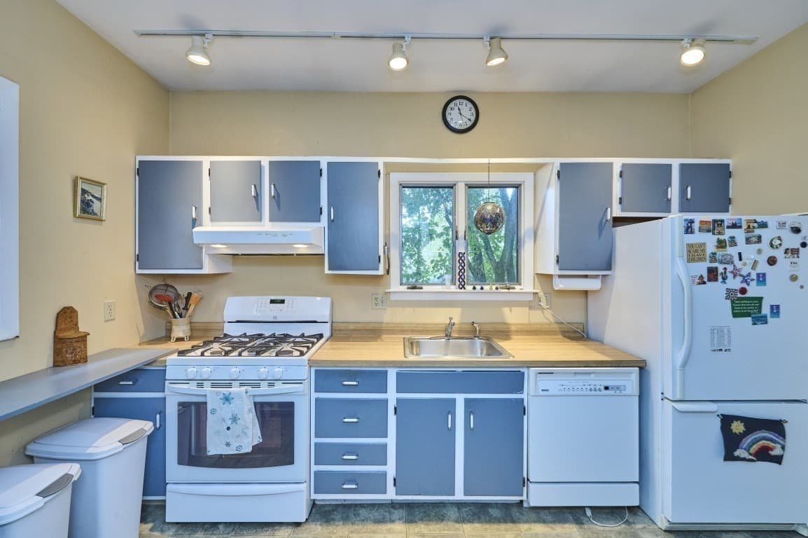 Single Family Residence at 21 Bertson Avenue, Boston MA 02132, photo 12 of 31