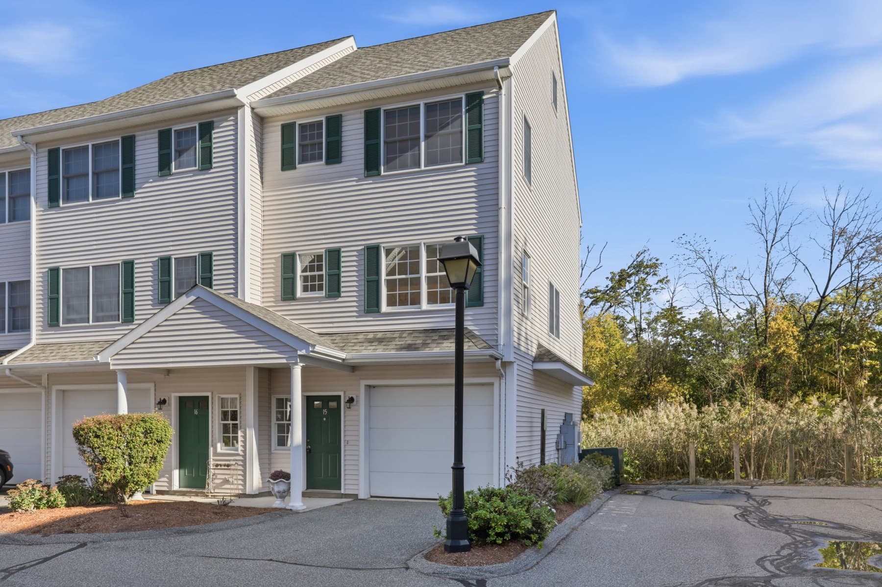 Condominium at 252 Albion St # 15, Wakefield MA 01880, photo 2 of 30