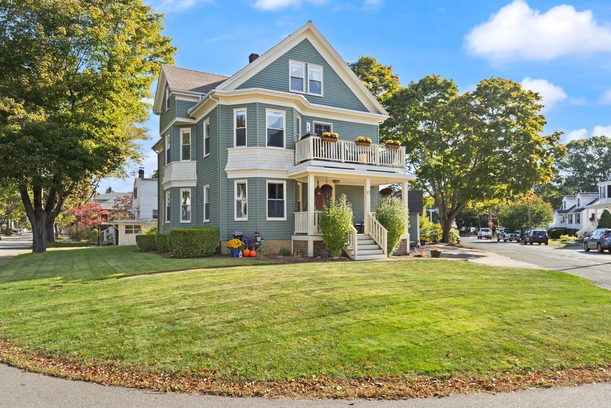 12 Newbury St, Beverly MA 01915