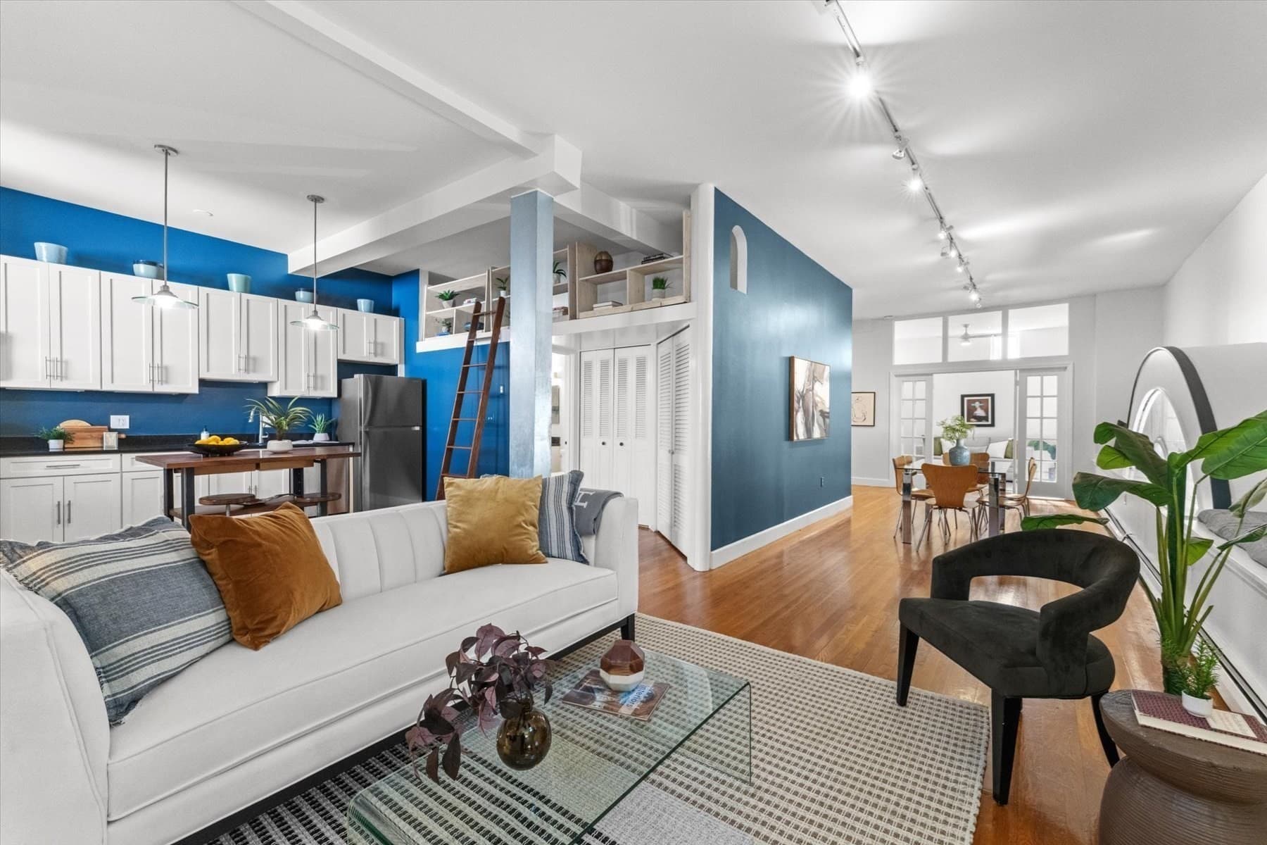 Condominium at 238 Columbia St # 2W, Cambridge MA 02139, Cambridge, photo 2 of 22