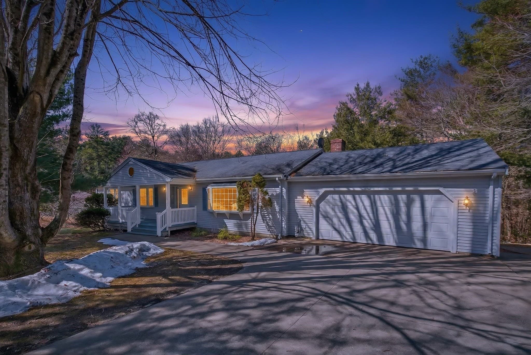 532 Hill St, Raynham MA 02767