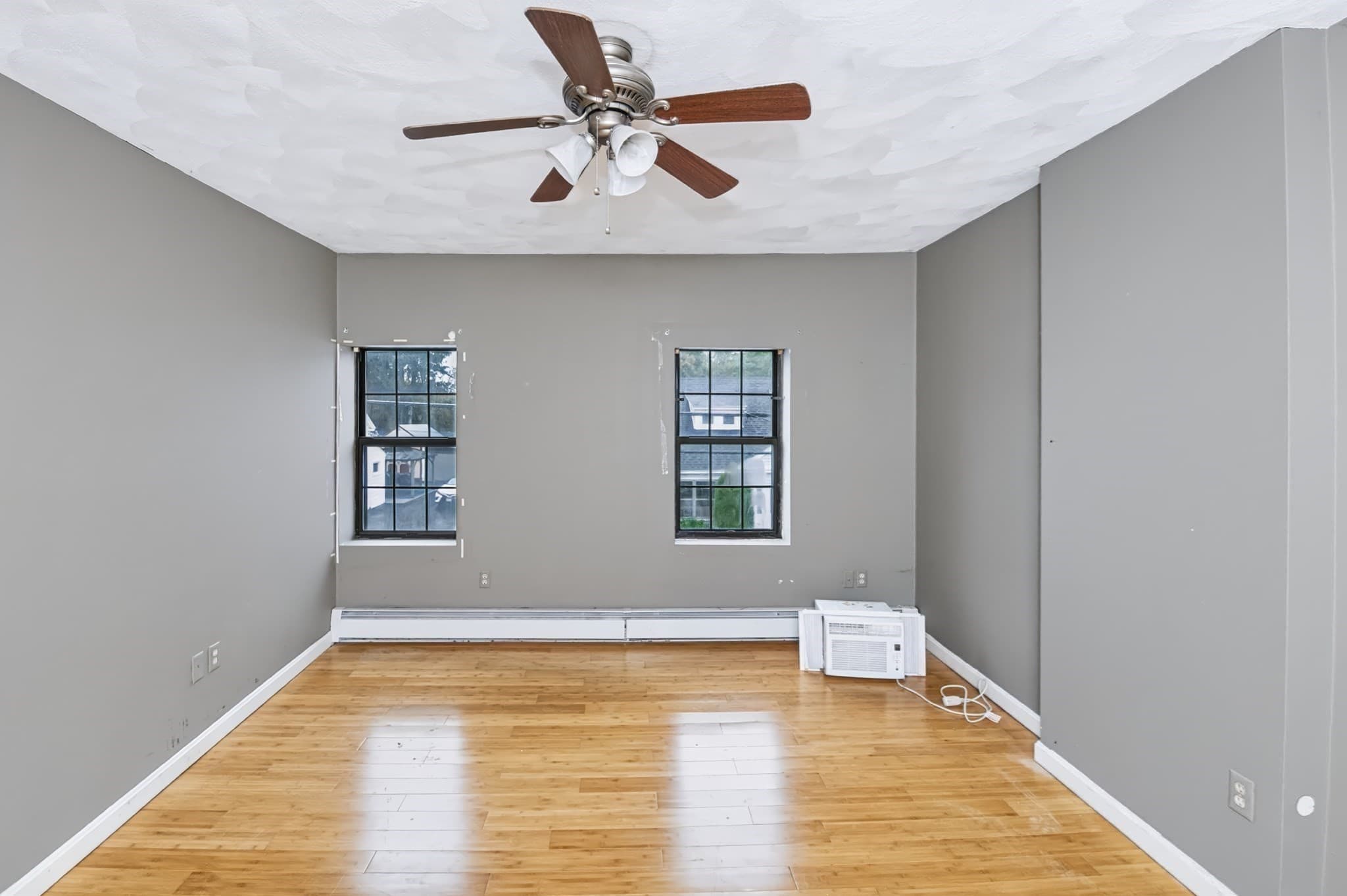 Condominium at 33 Grove St # 33, Clinton MA 01510, photo 17 of 36