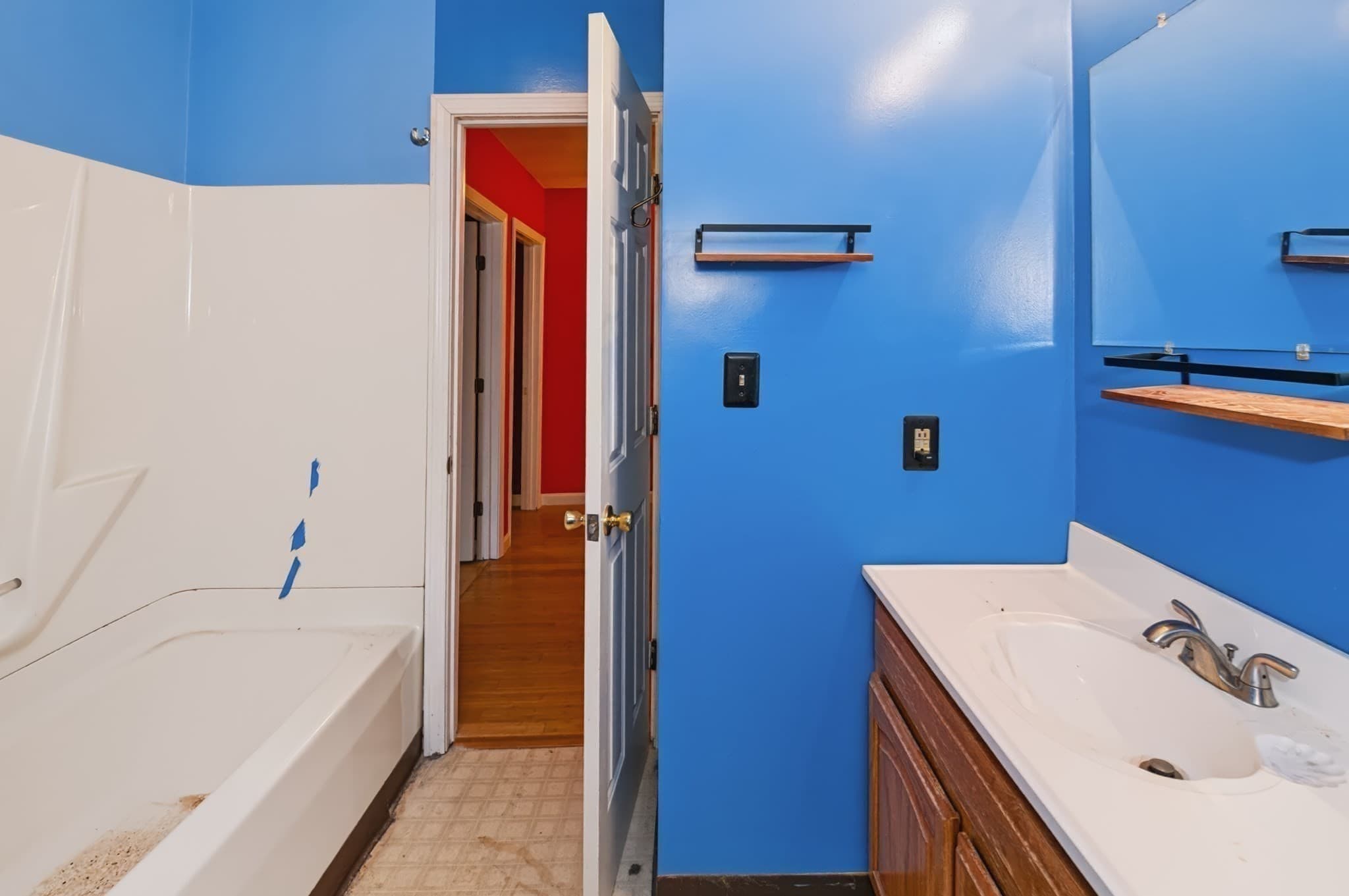 Condominium at 33 Grove St # 33, Clinton MA 01510, photo 32 of 36