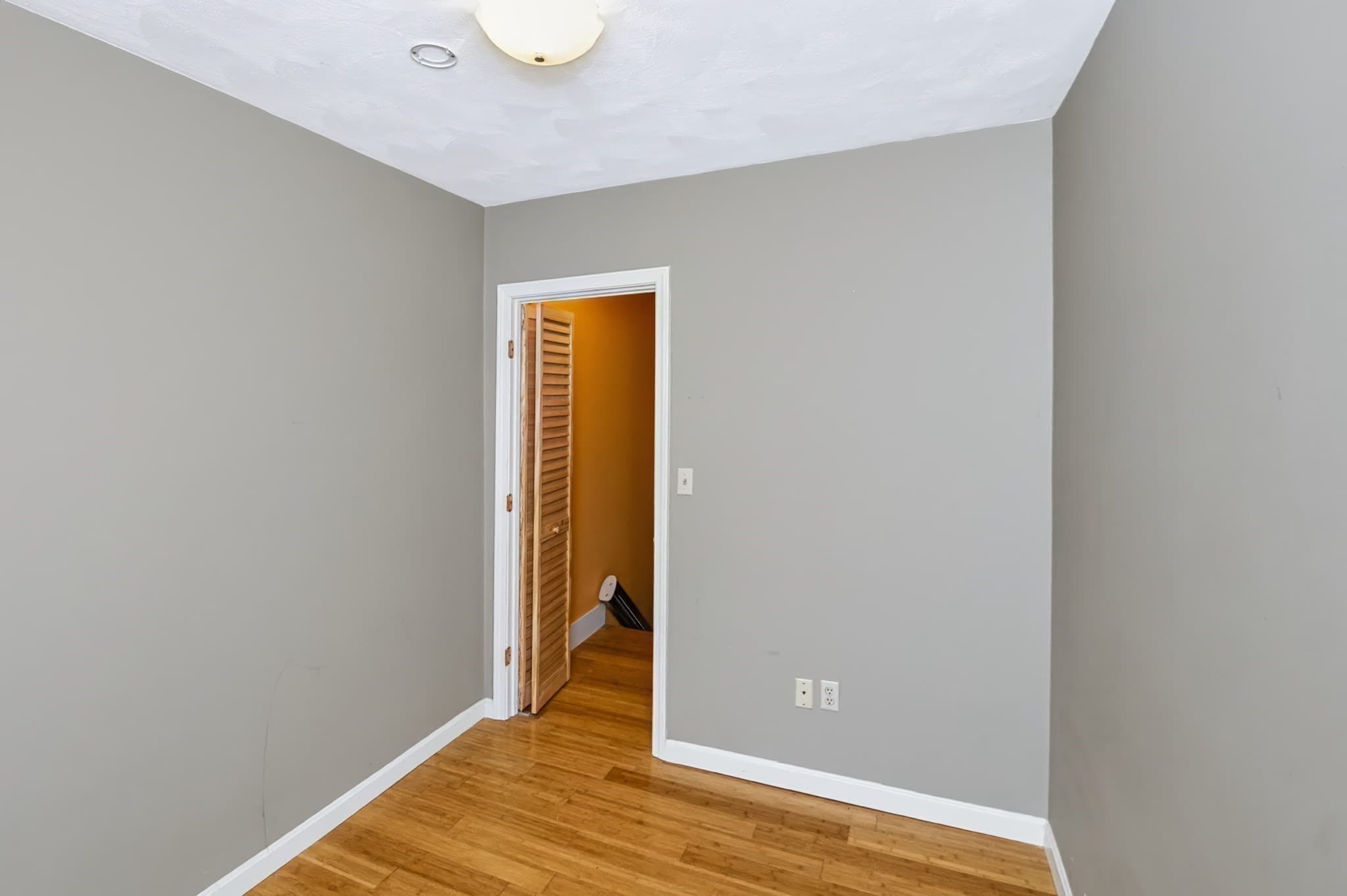 Condominium at 33 Grove St # 33, Clinton MA 01510, photo 28 of 36