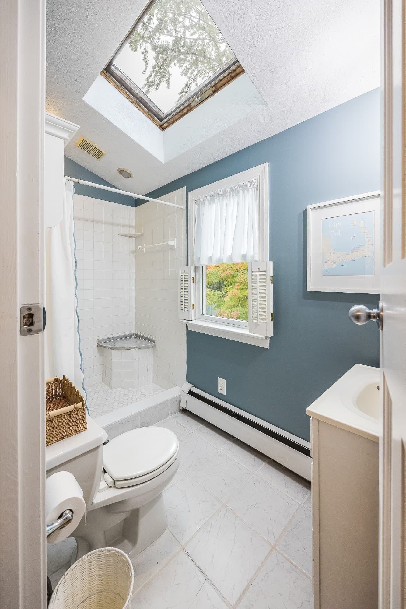 Single Family Residence at 89 Washington Street, Reading MA 01867, photo 17 of 41