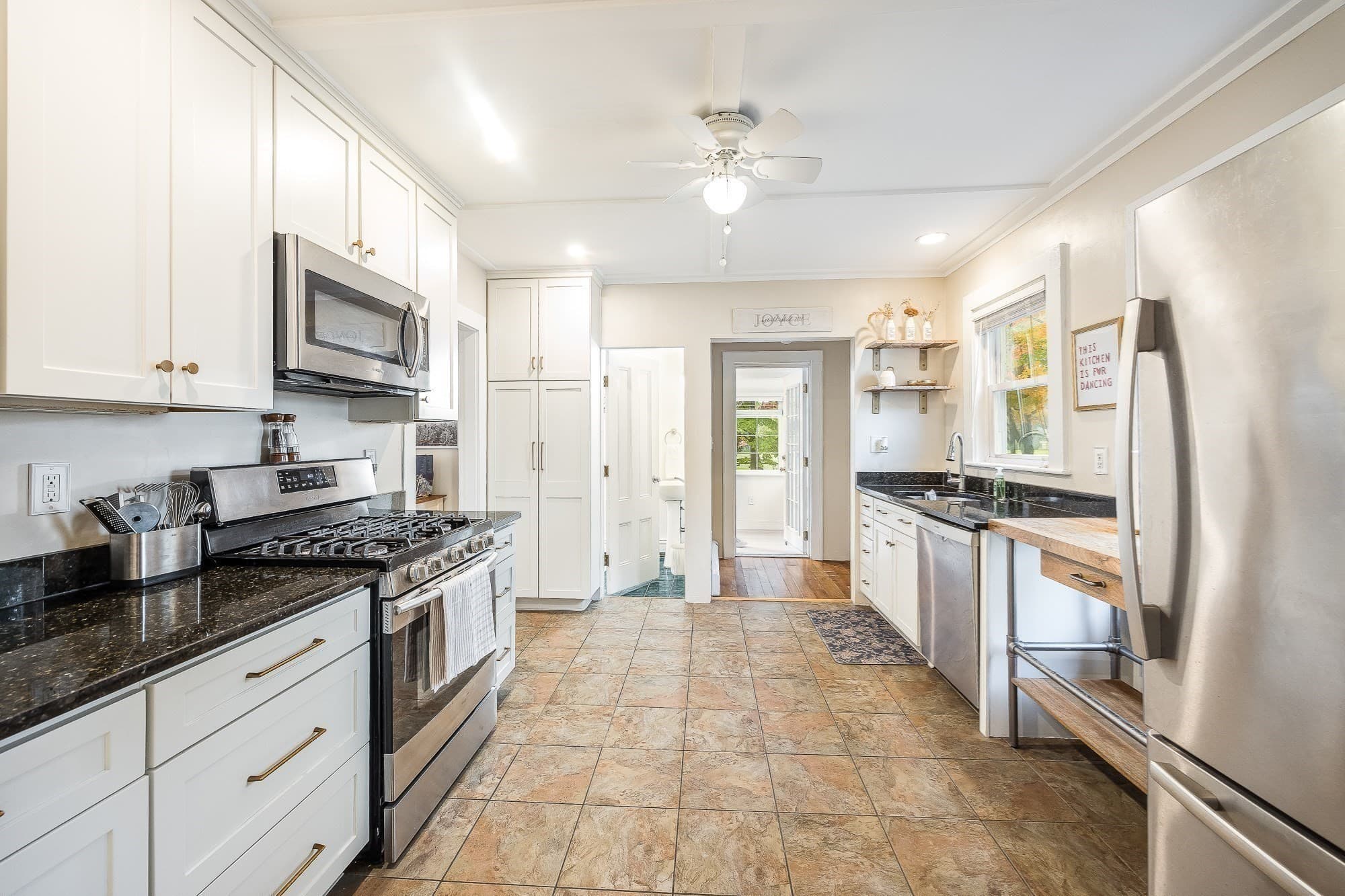 Single Family Residence at 89 Washington Street, Reading MA 01867, photo 10 of 41
